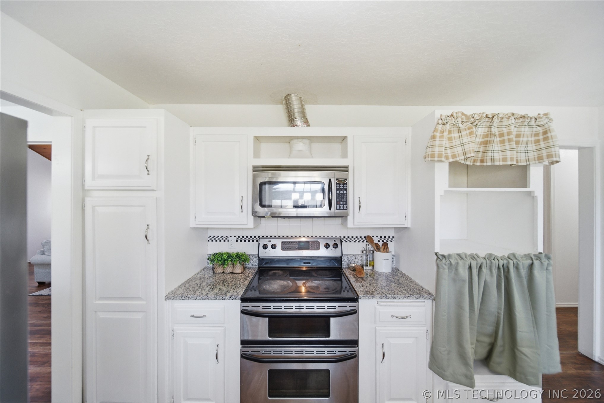 9211 N 155th East Avenue N Property Photo 13