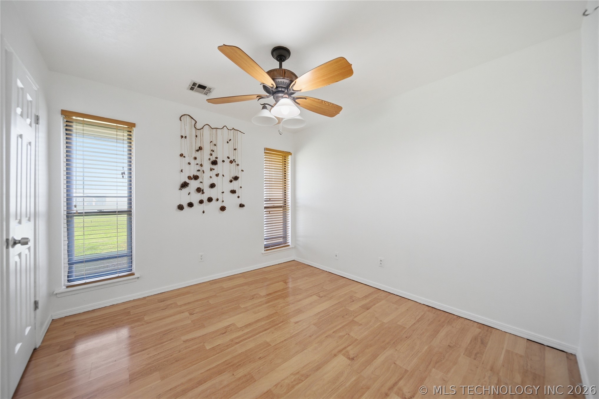 9211 N 155th East Avenue N Property Photo 18