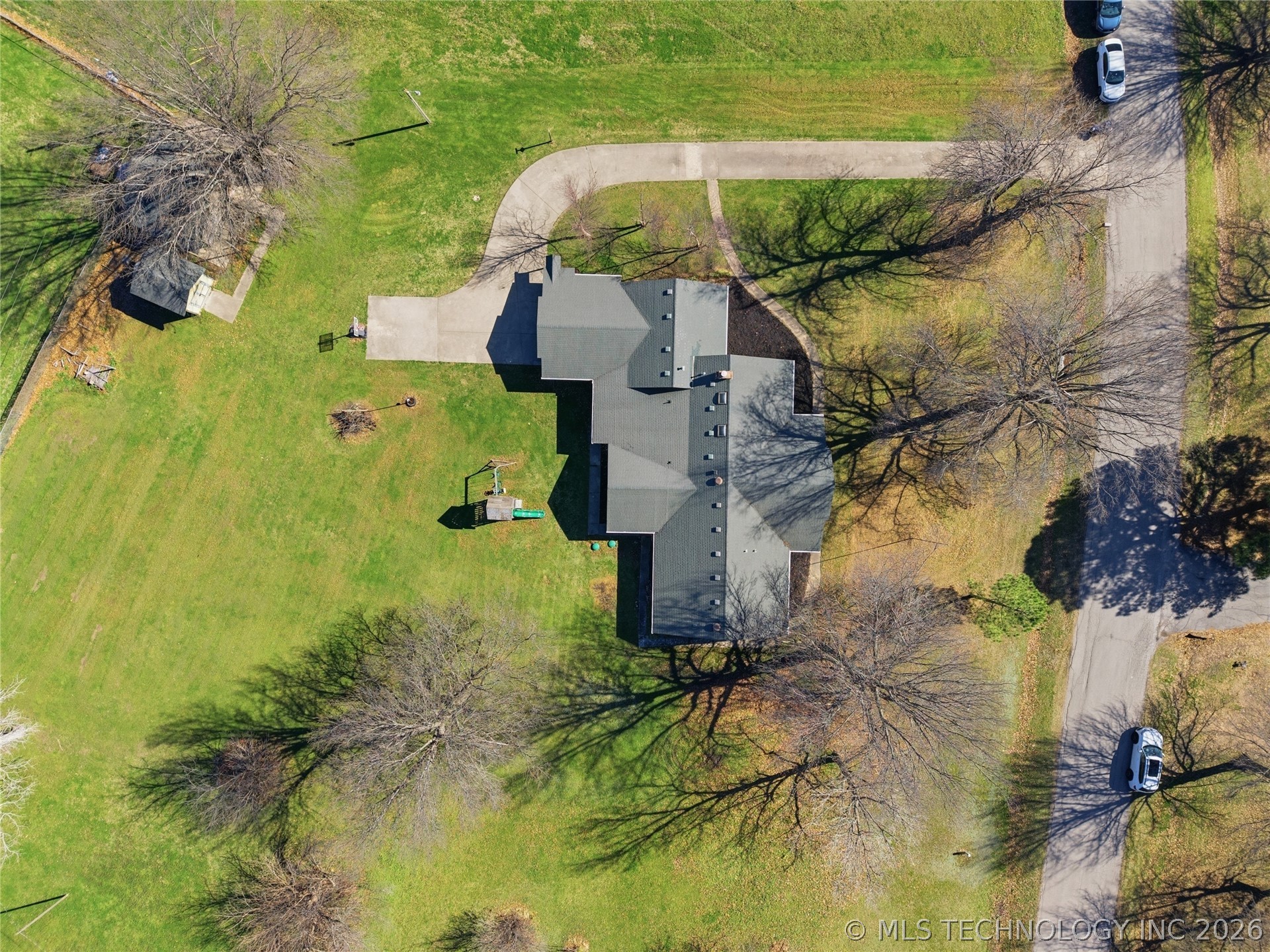 9211 N 155th East Avenue N Property Photo 32