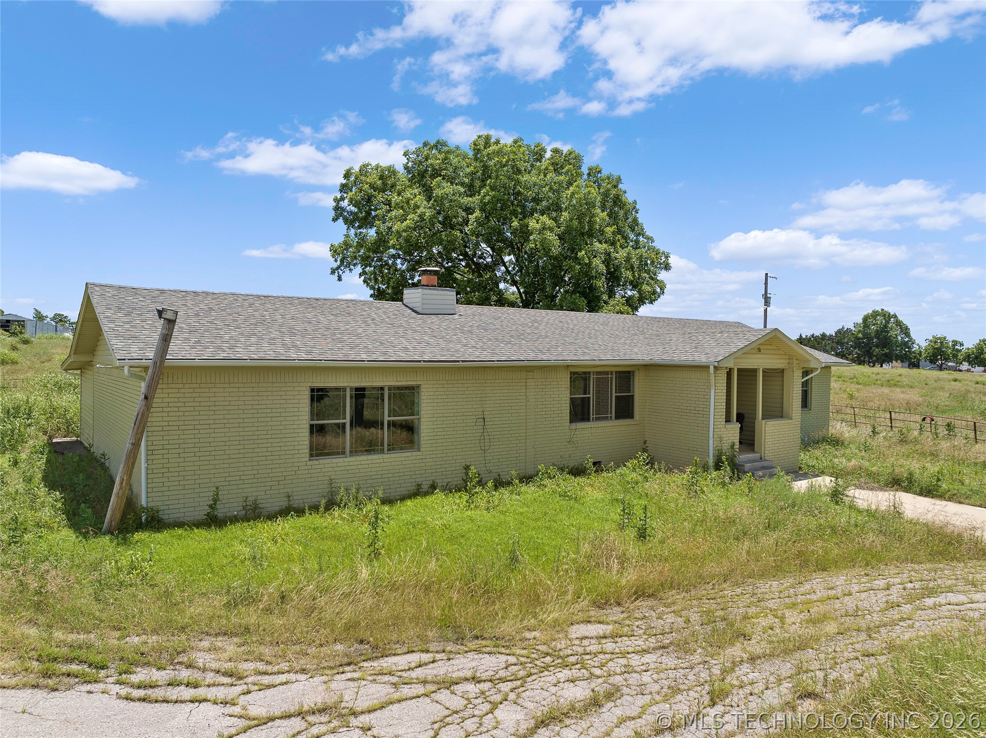 7740 Swayback Property Photo 33