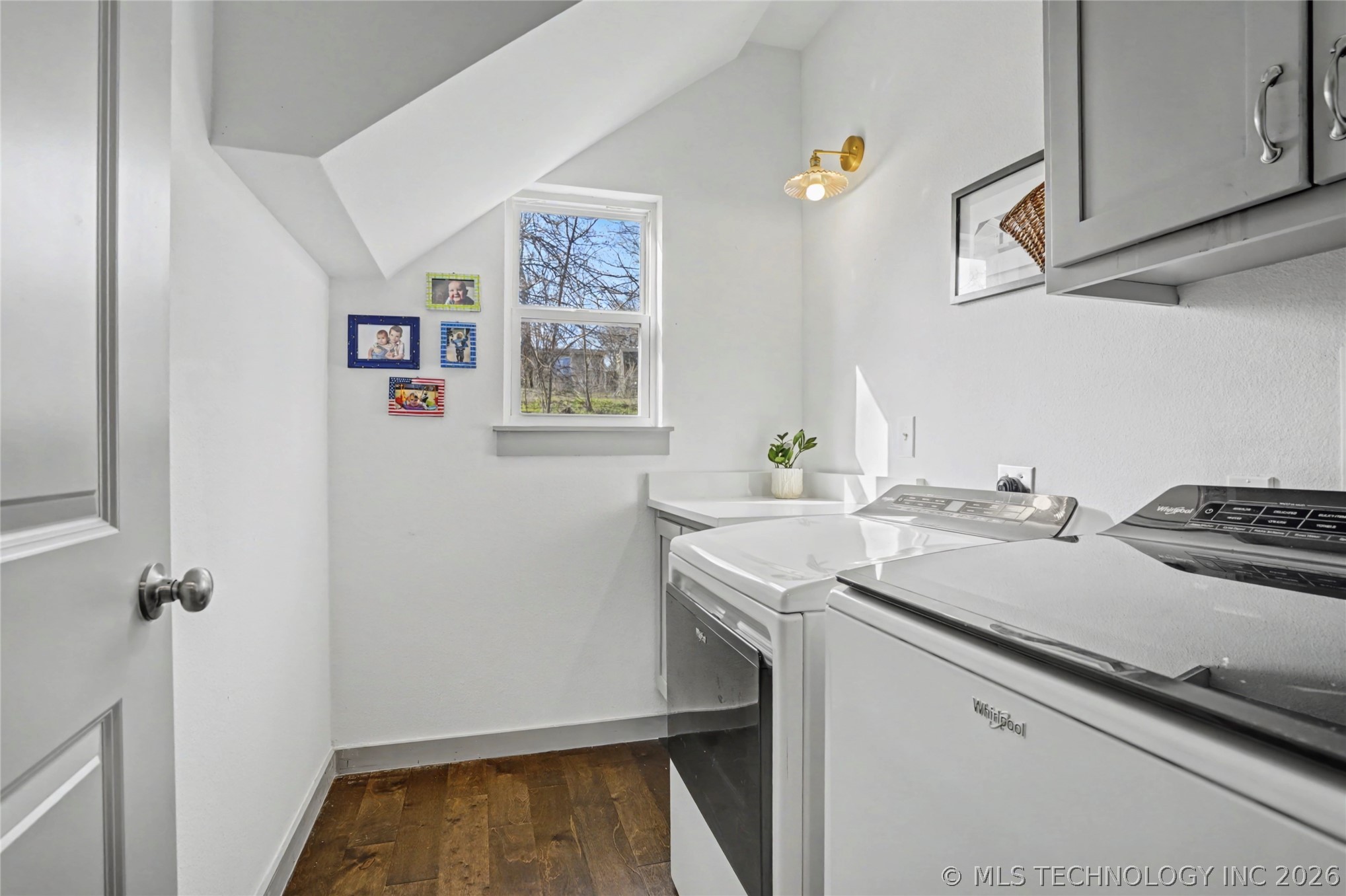 5037 W Hilton Road Property Photo 18