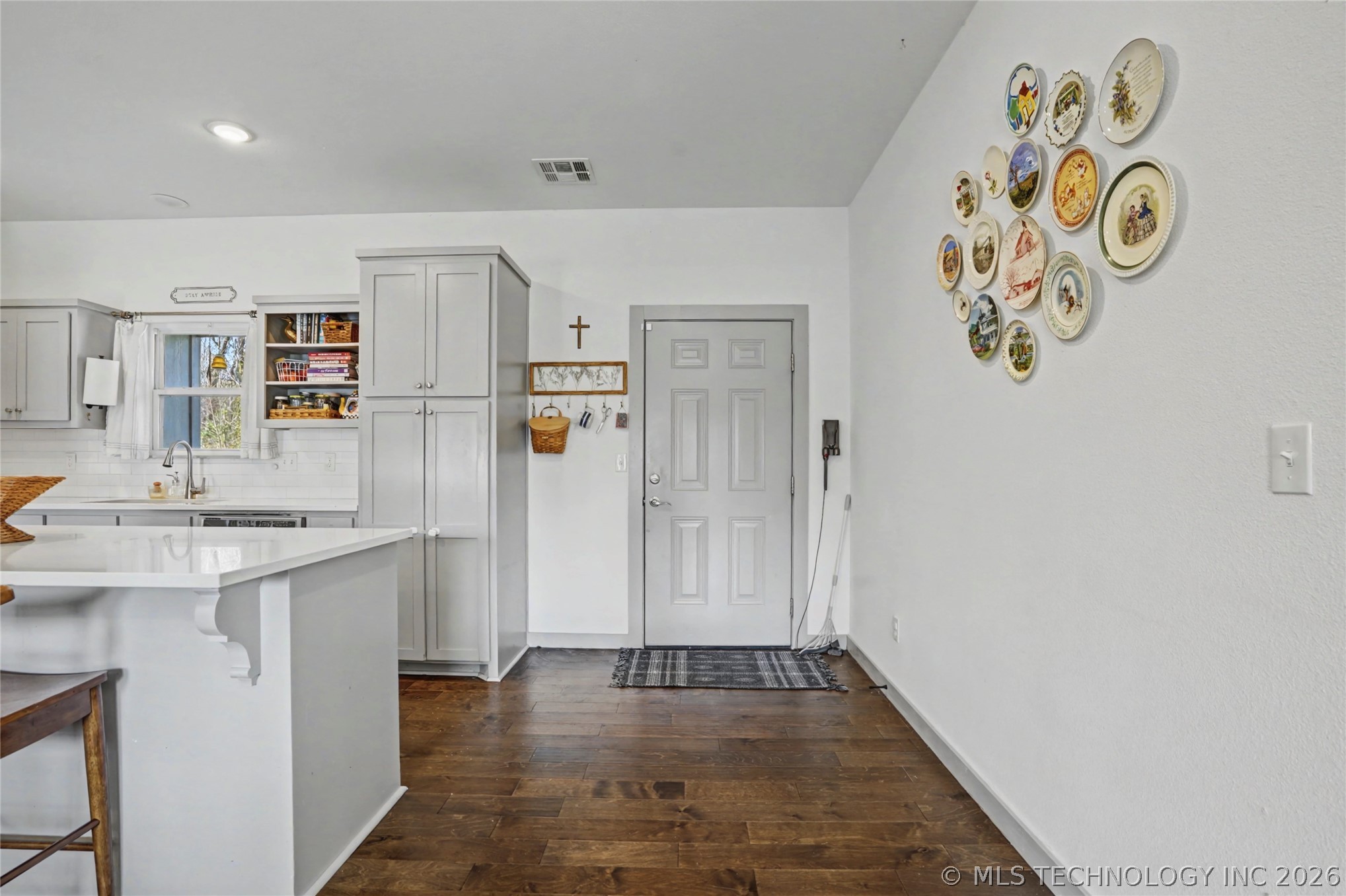 5037 W Hilton Road Property Photo 27