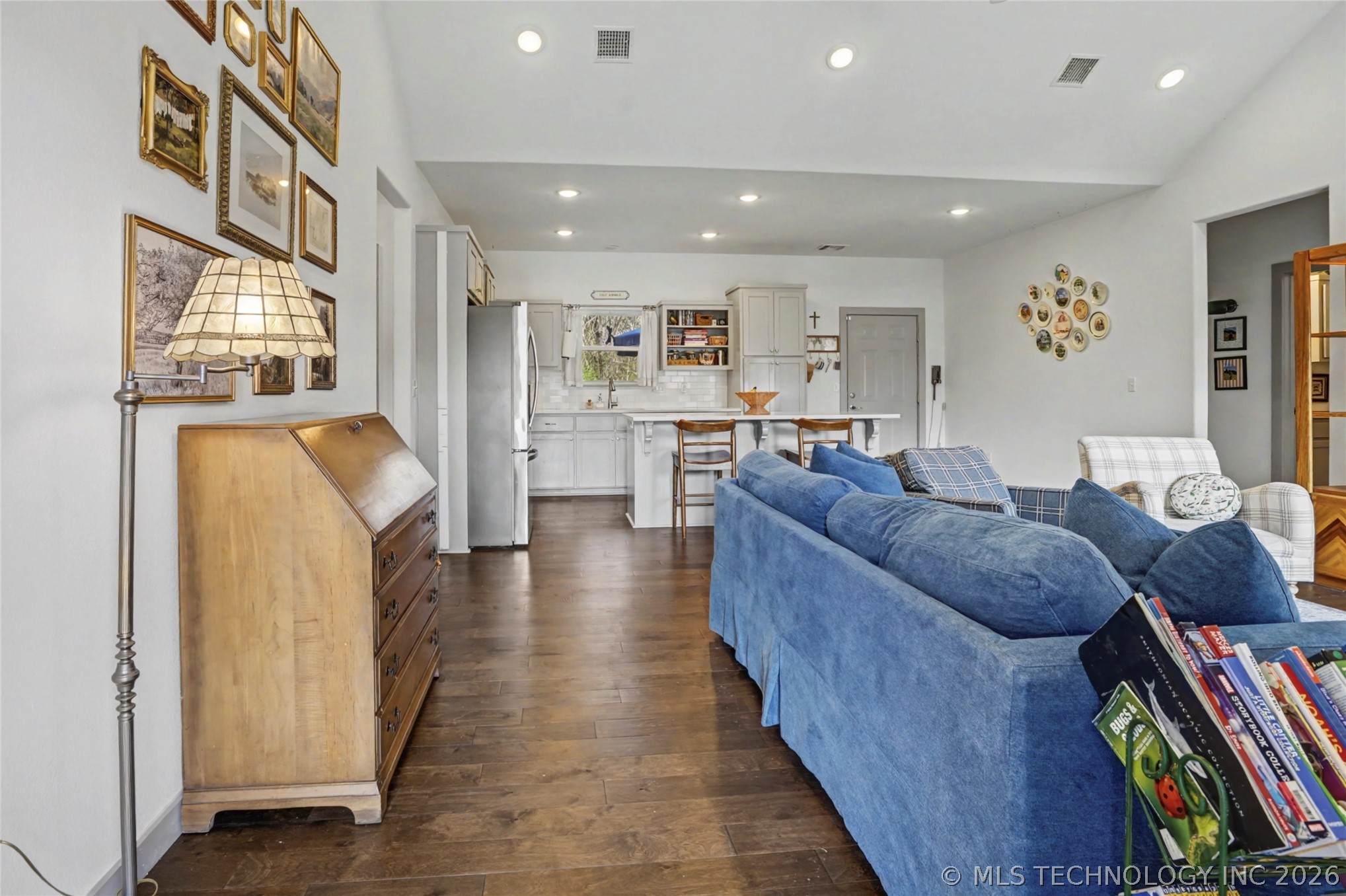 5037 W Hilton Road Property Photo 28
