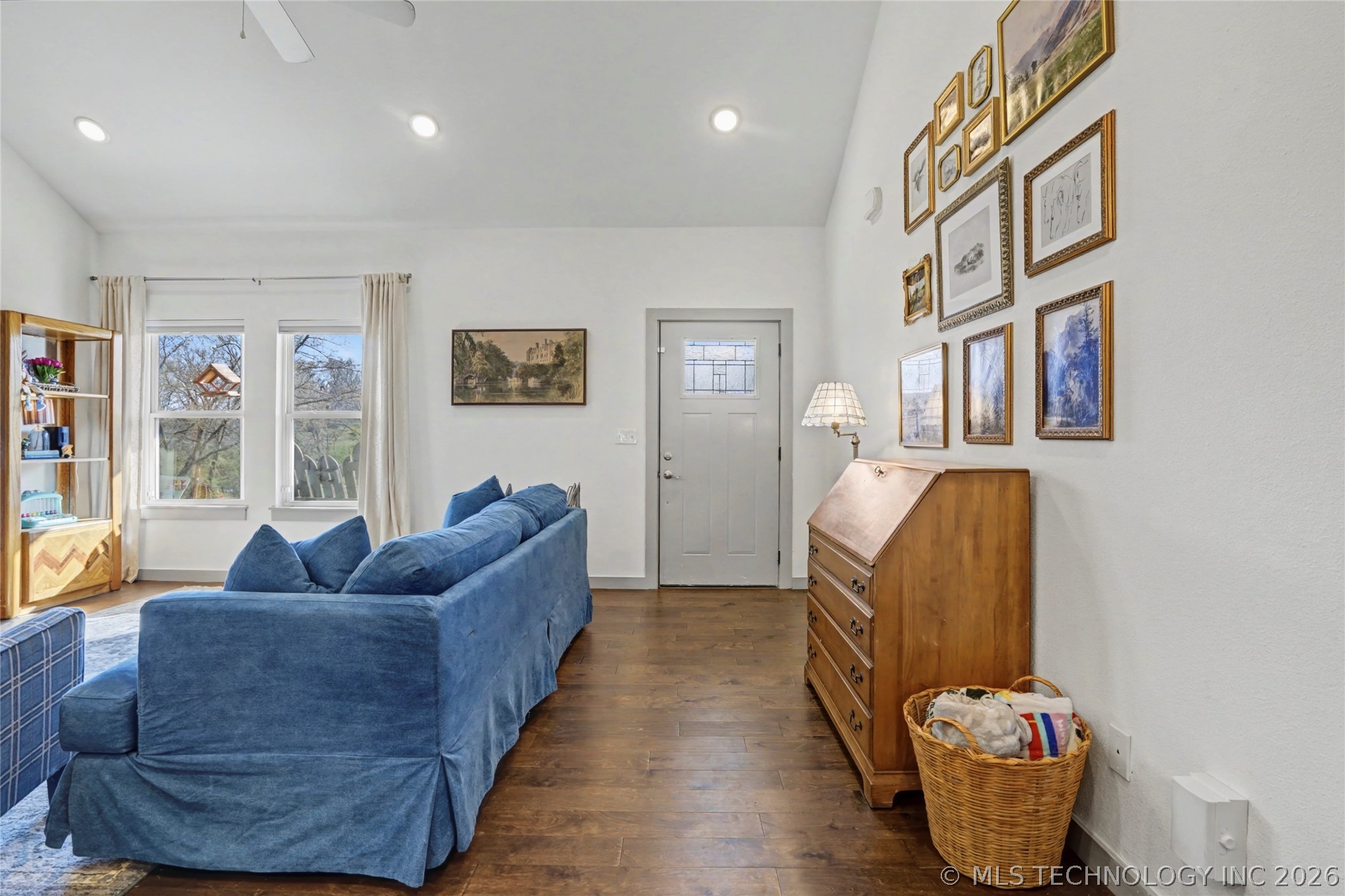5037 W Hilton Road Property Photo 29