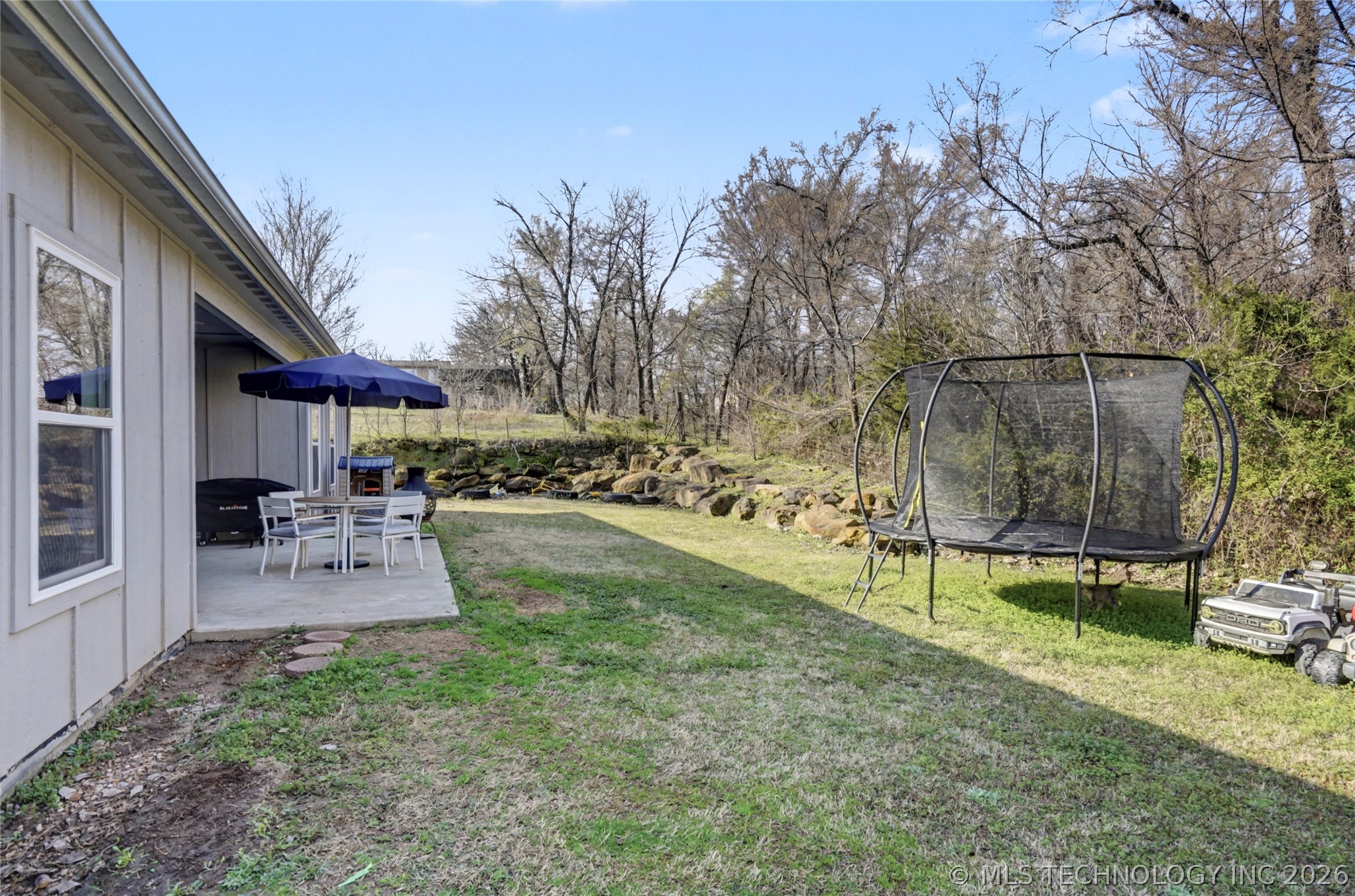 5037 W Hilton Road Property Photo 38