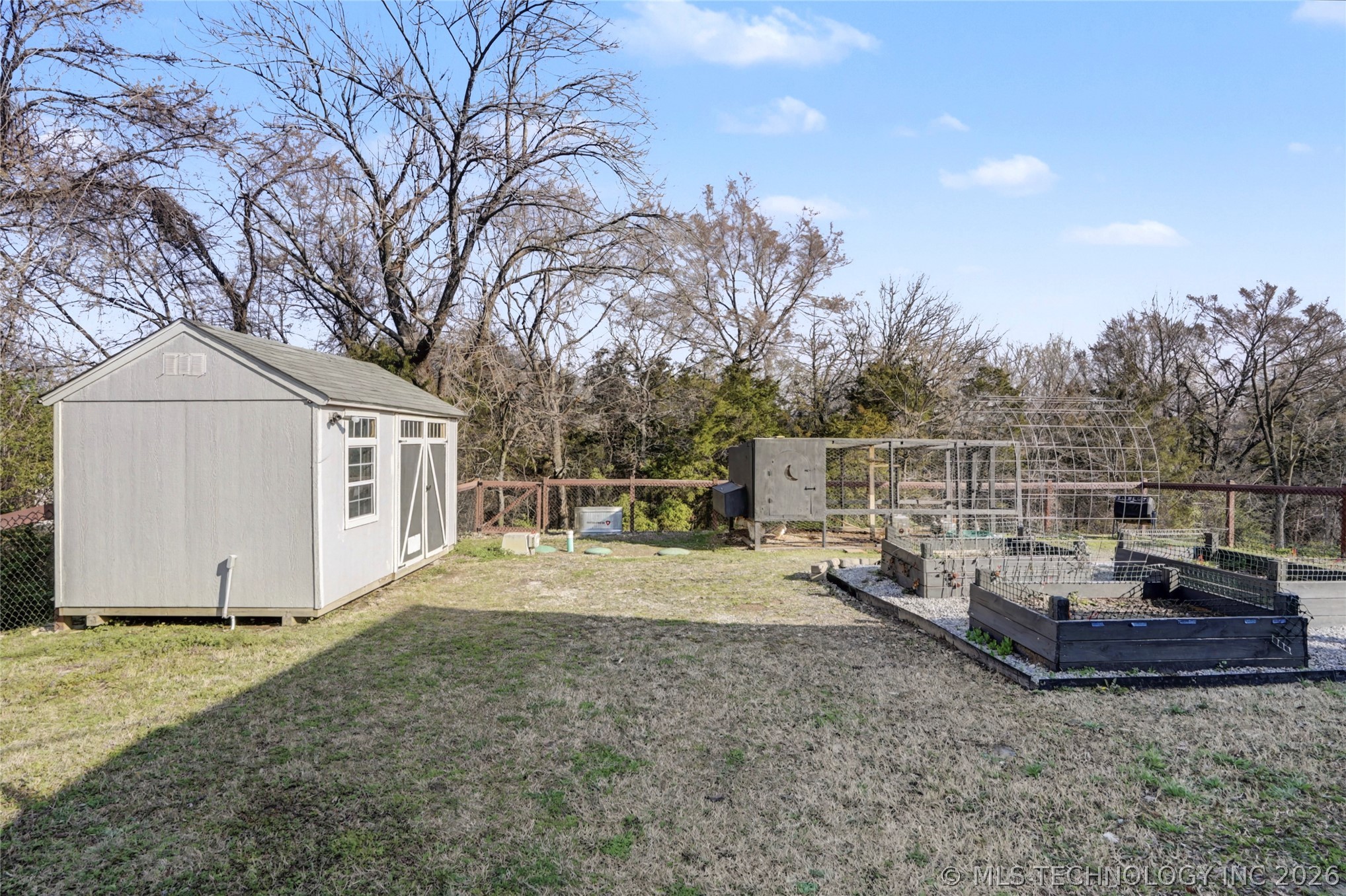 5037 W Hilton Road Property Photo 40