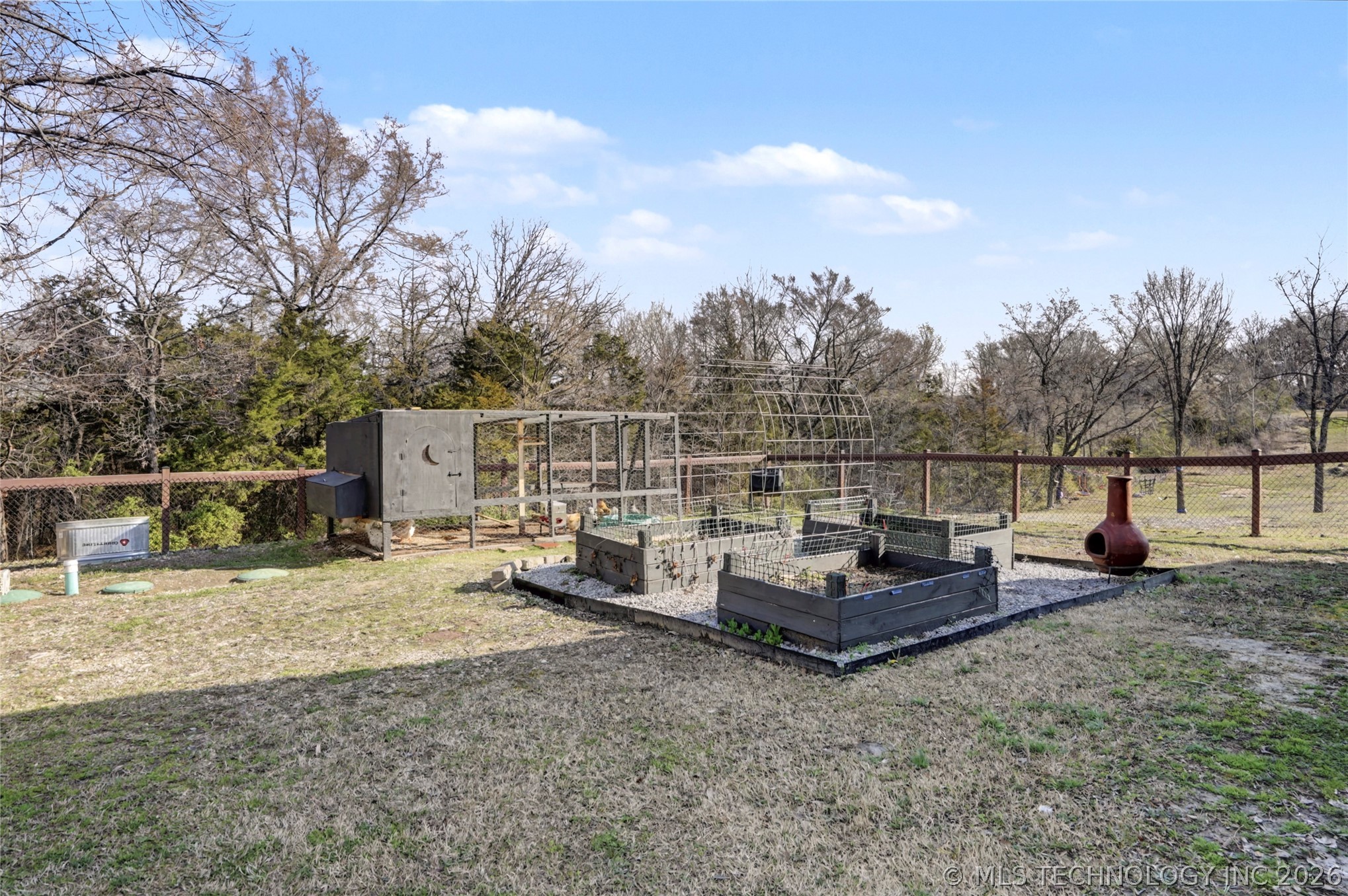 5037 W Hilton Road Property Photo 41