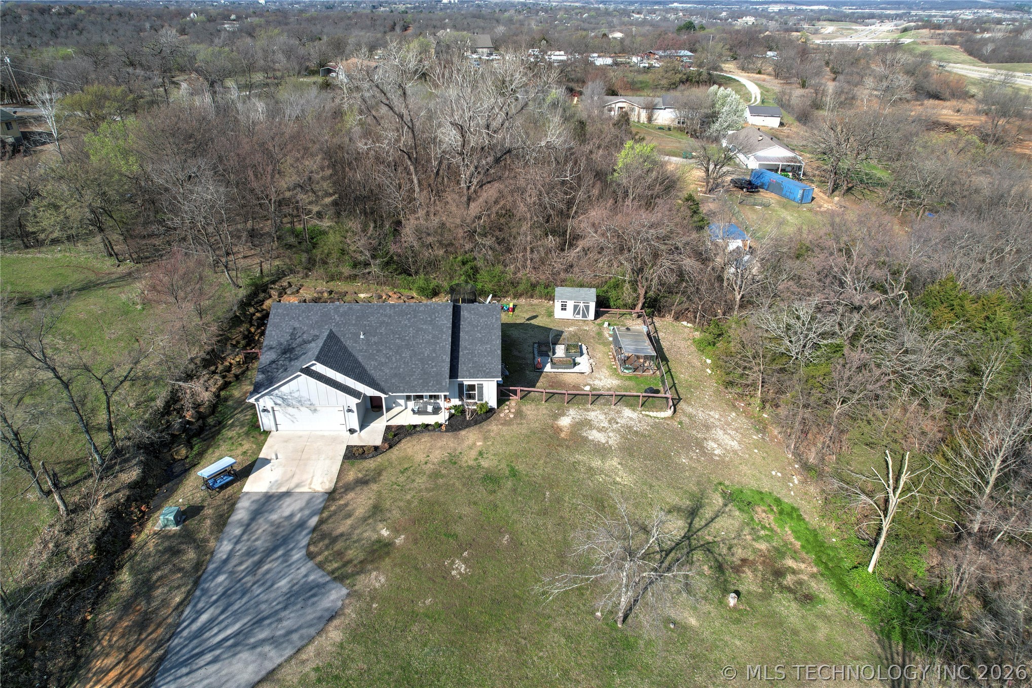 5037 W Hilton Road Property Photo 47