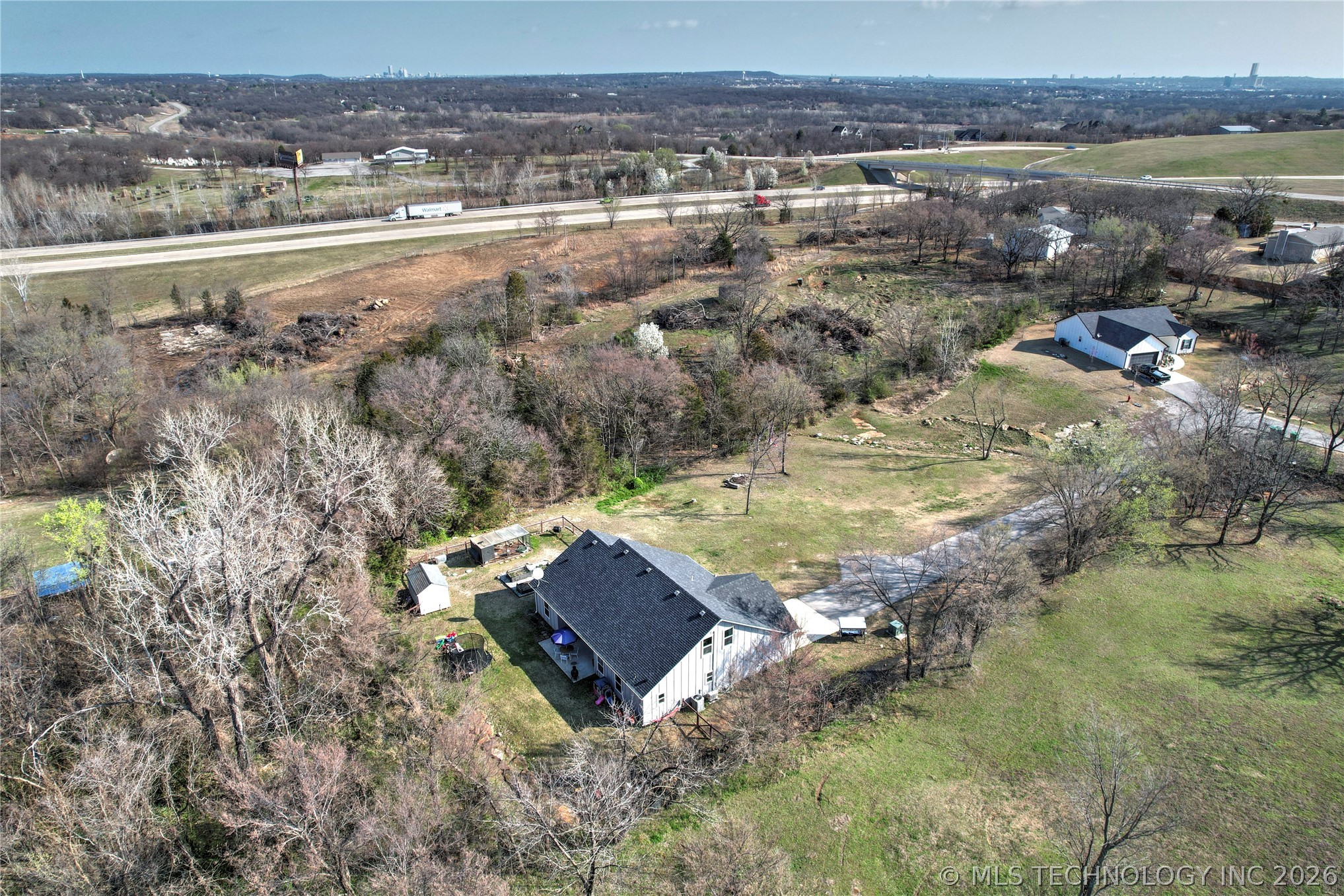 5037 W Hilton Road Property Photo 50