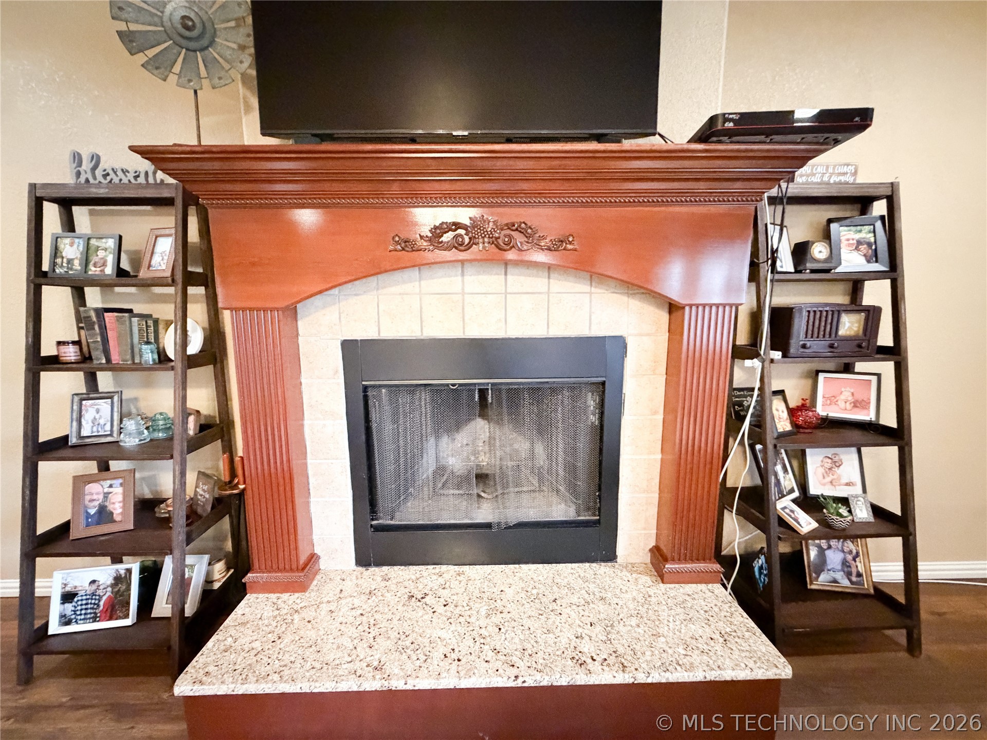20290 S Welling Road Property Photo 17