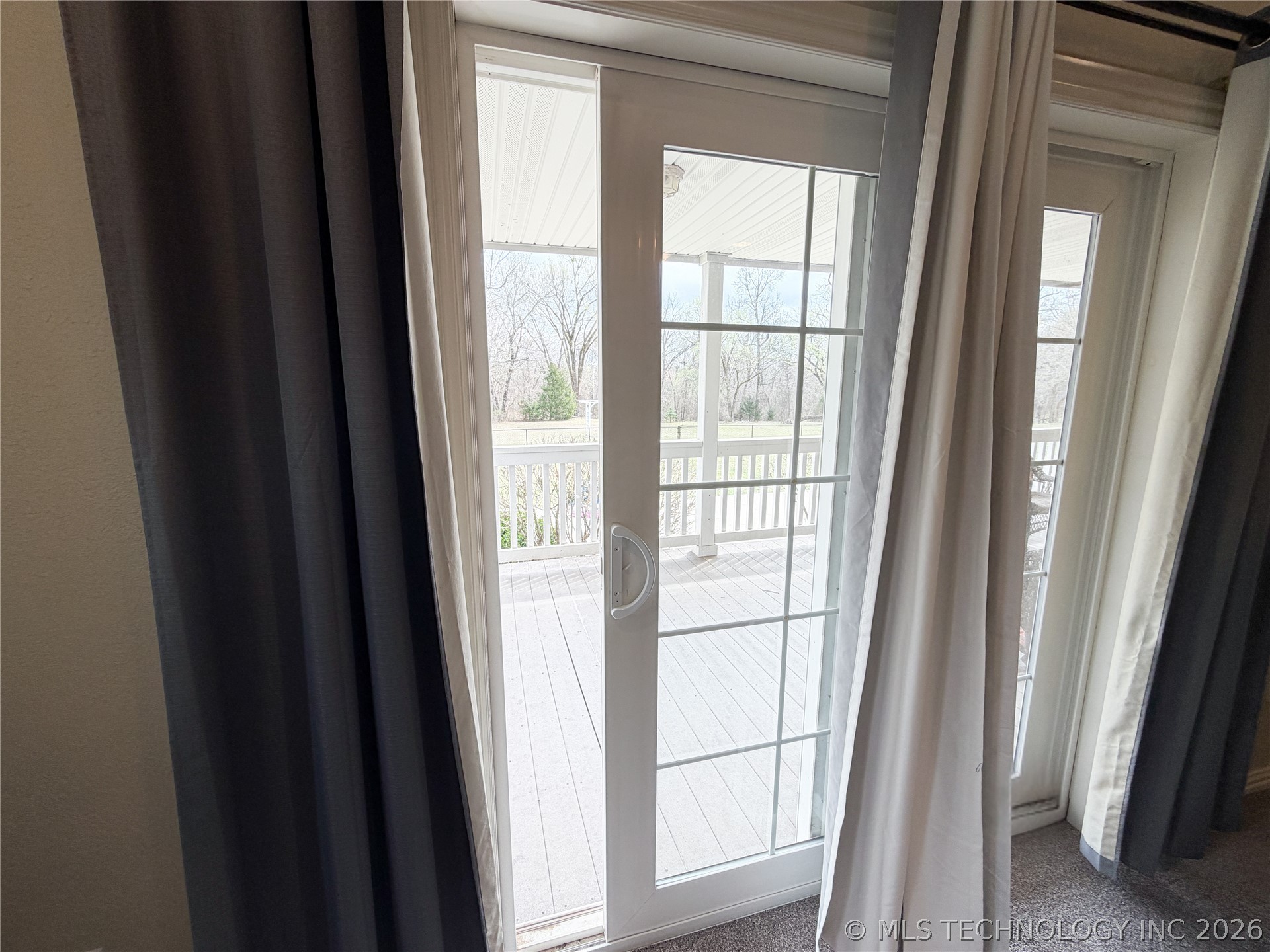 20290 S Welling Road Property Photo 56