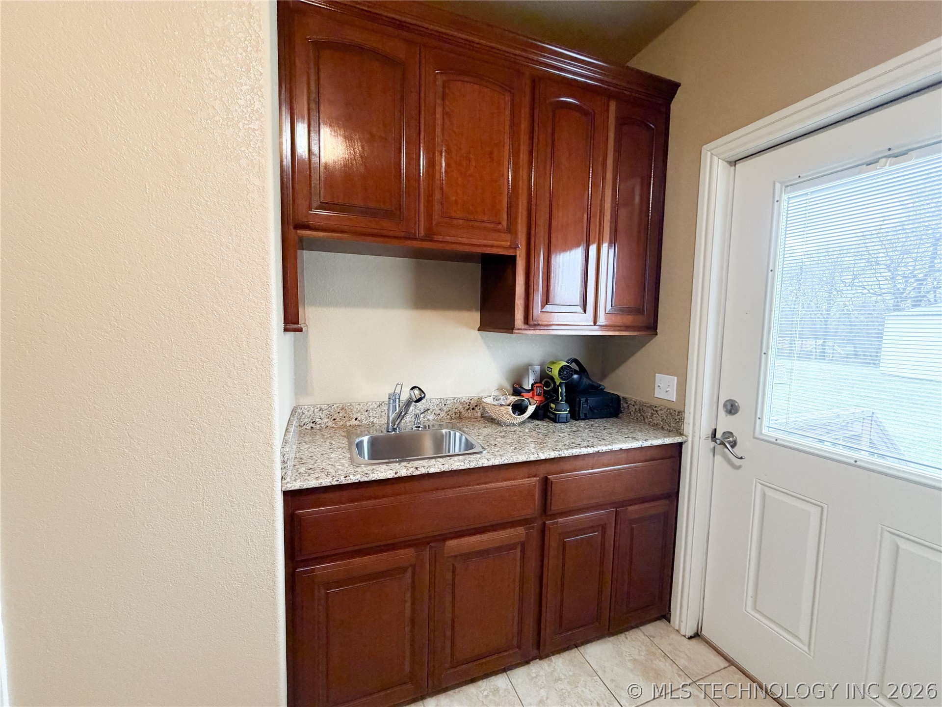 20290 S Welling Road Property Photo 72