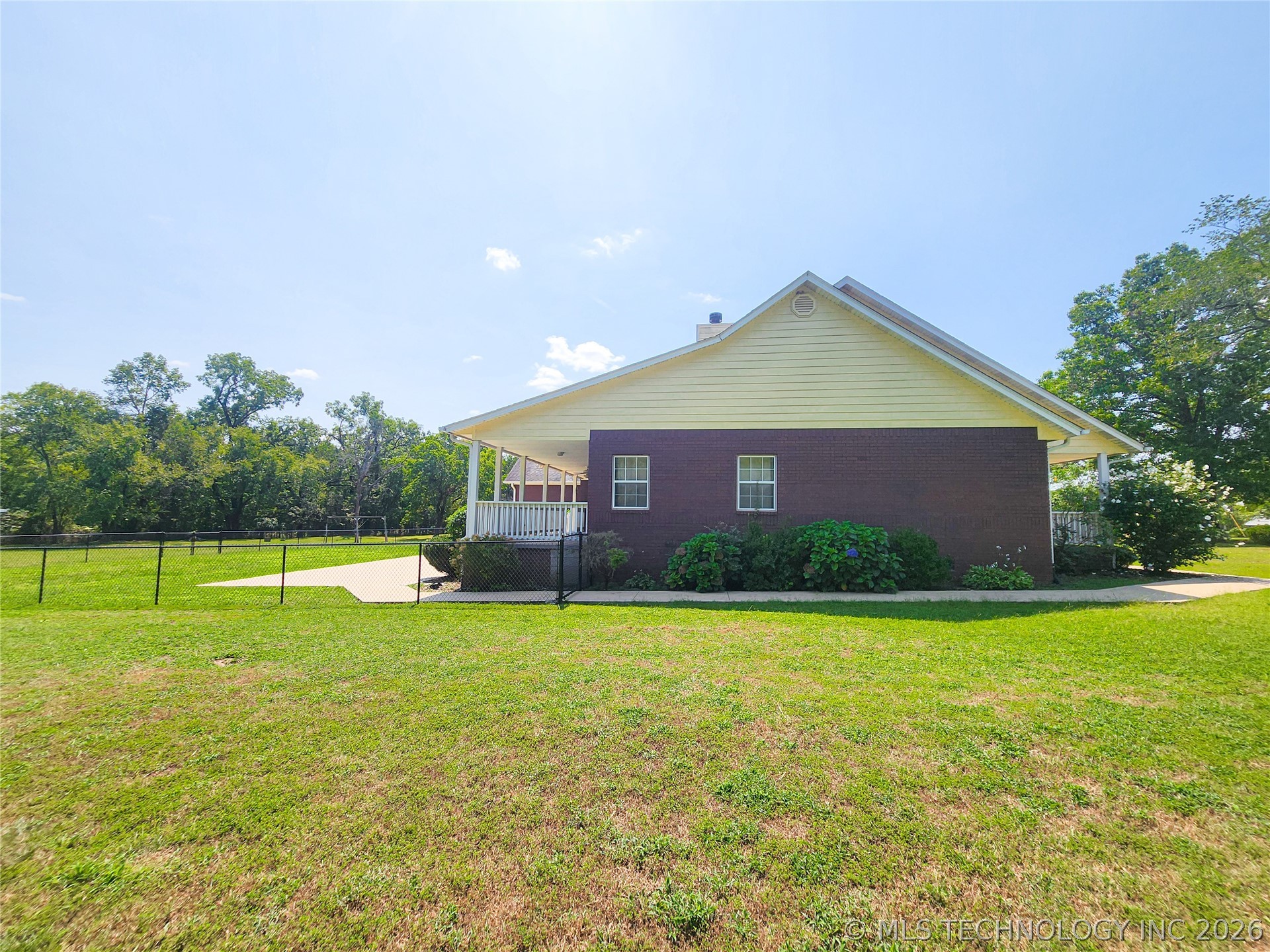 20290 S Welling Road Property Photo 94
