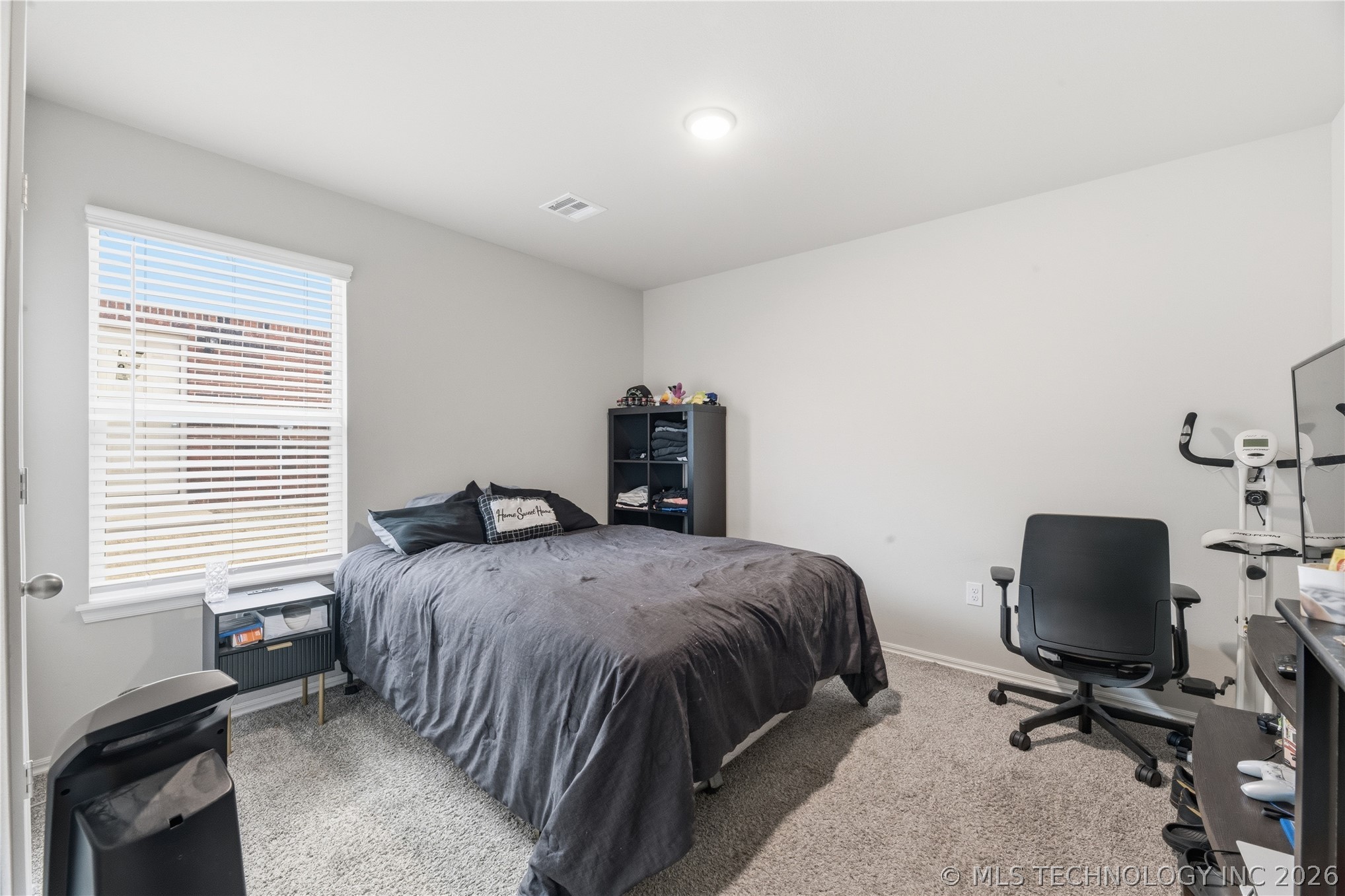 3210 Roman Circle Property Photo 23