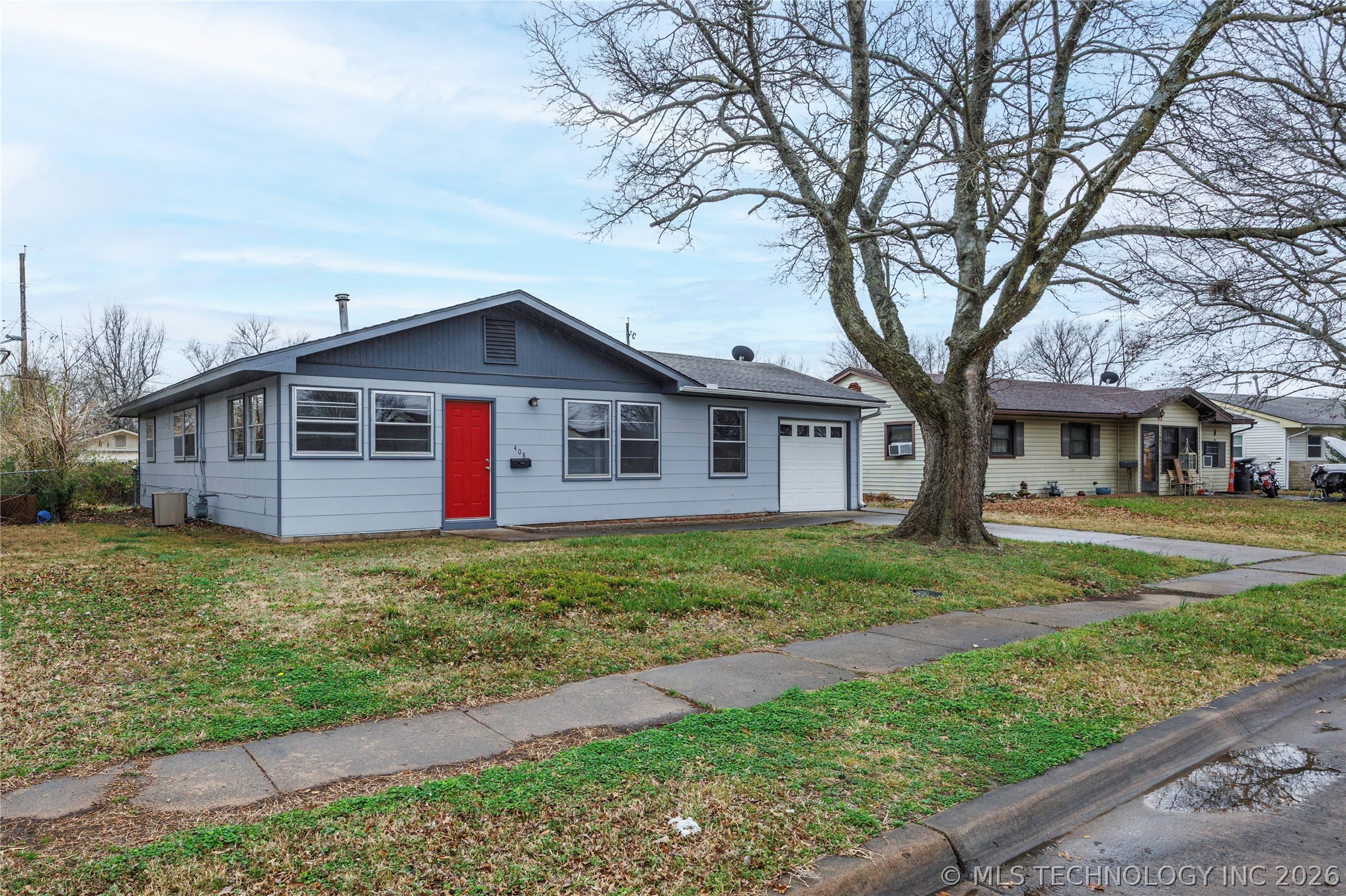 408 Cumberland Drive Property Photo 1