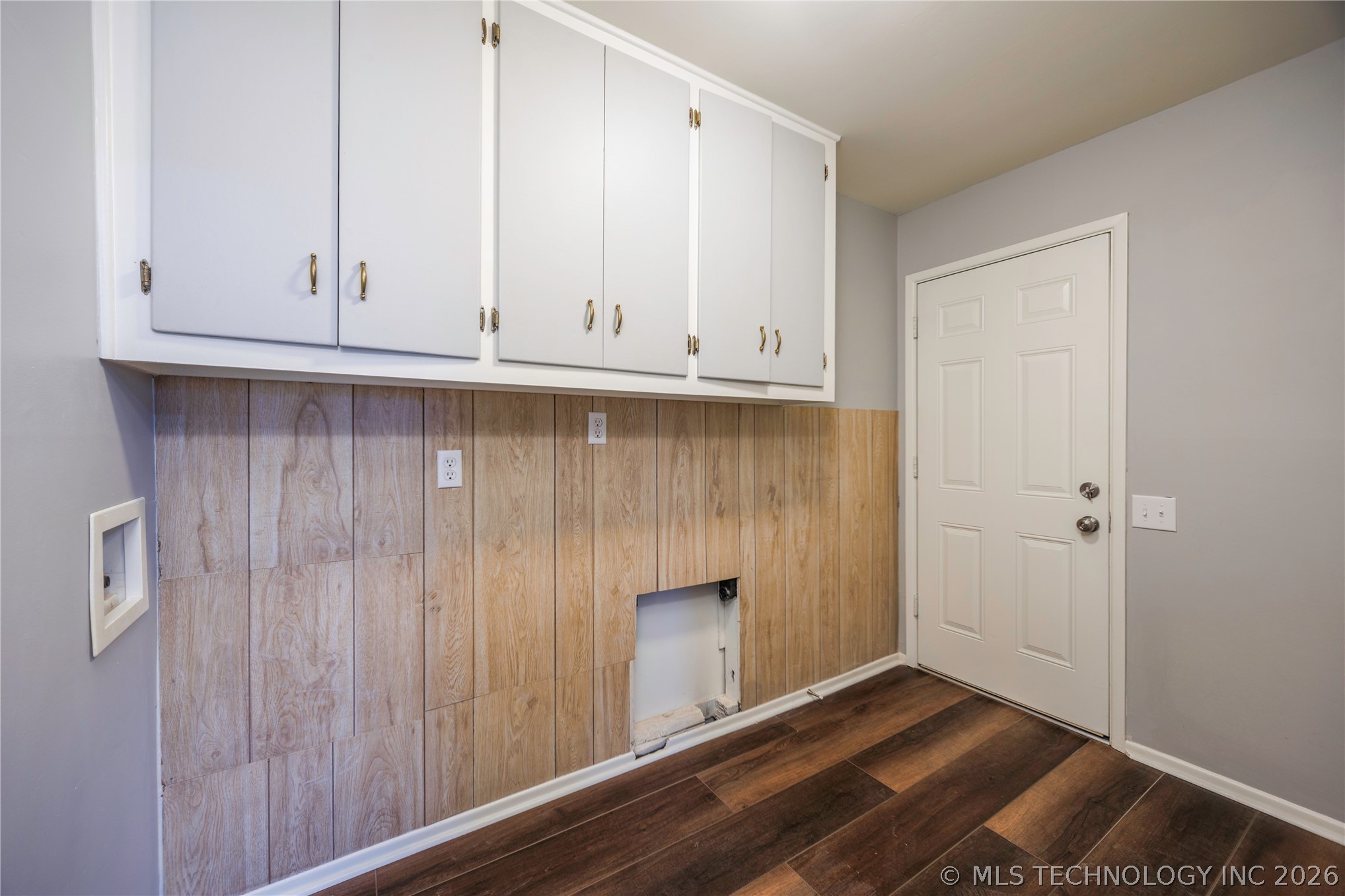 408 Cumberland Drive Property Photo 10