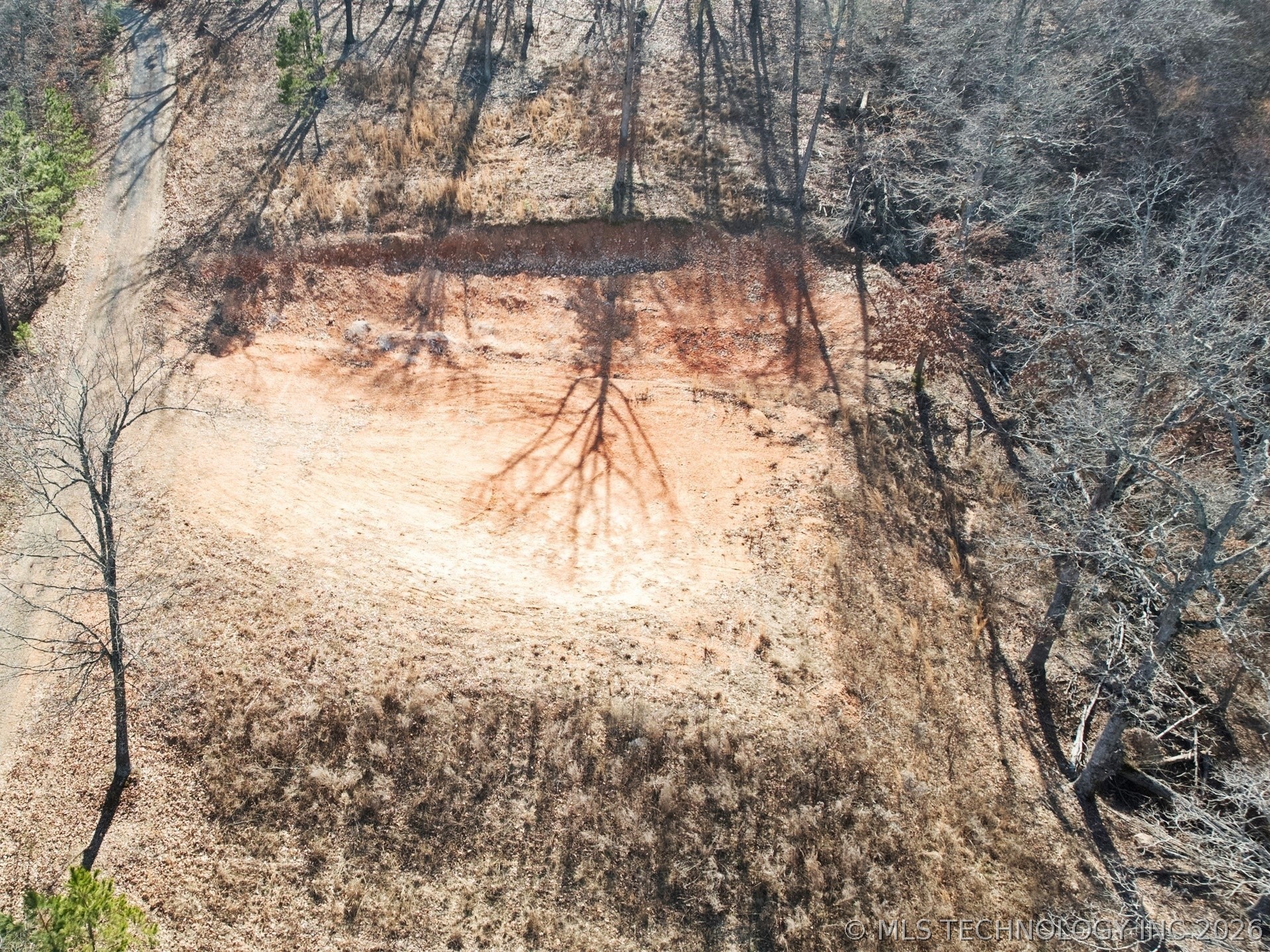 13725 N 527 Road Property Photo 5