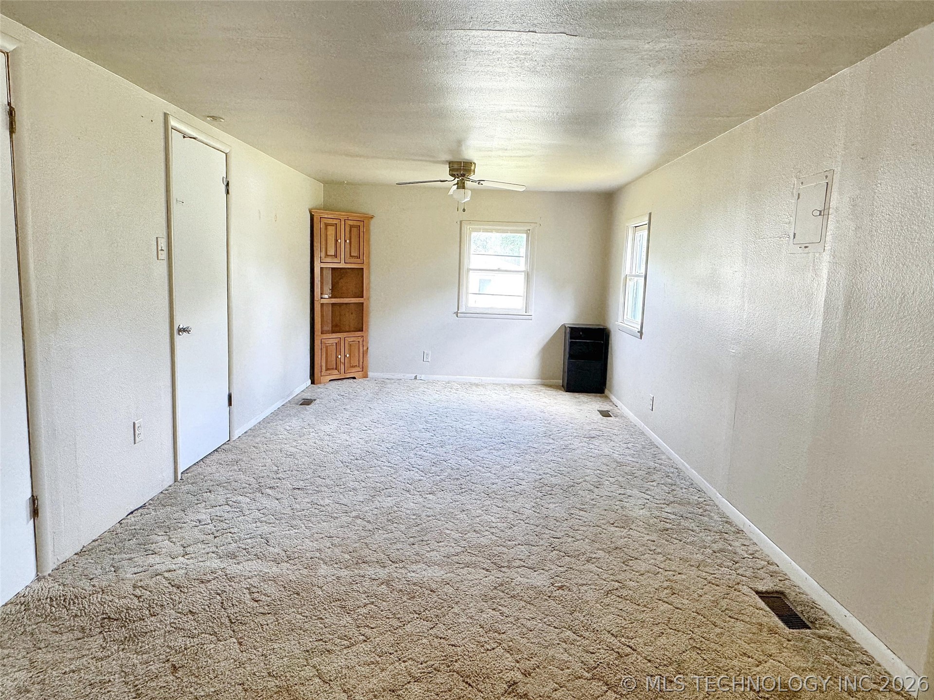 725 Sooner Drive Property Photo 27