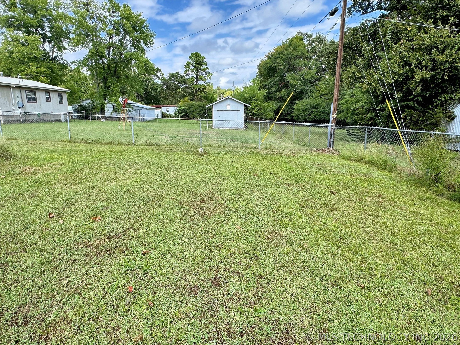 725 Sooner Drive Property Photo 40