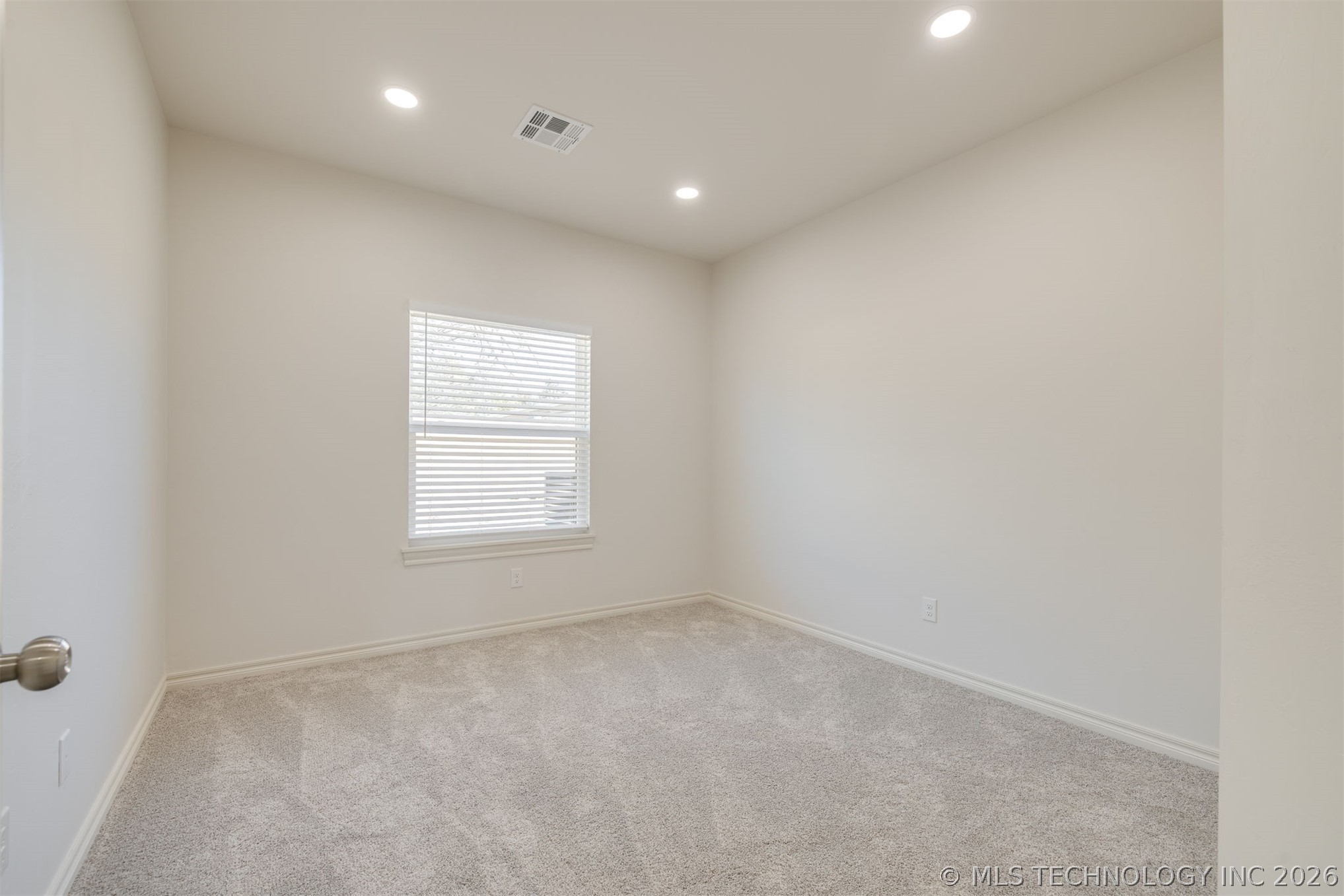 1010 Lovers Lane Property Photo 43