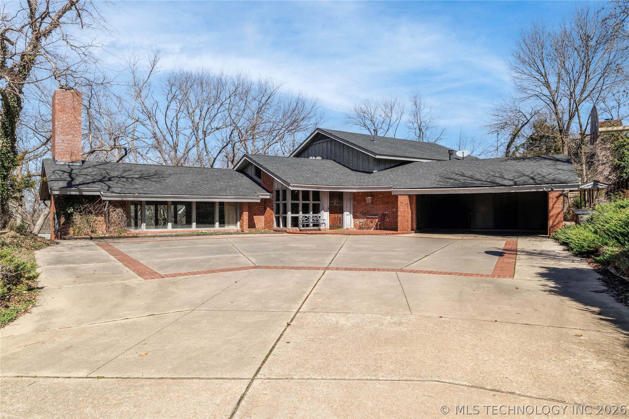 2100 North Star Court Property Photo 1
