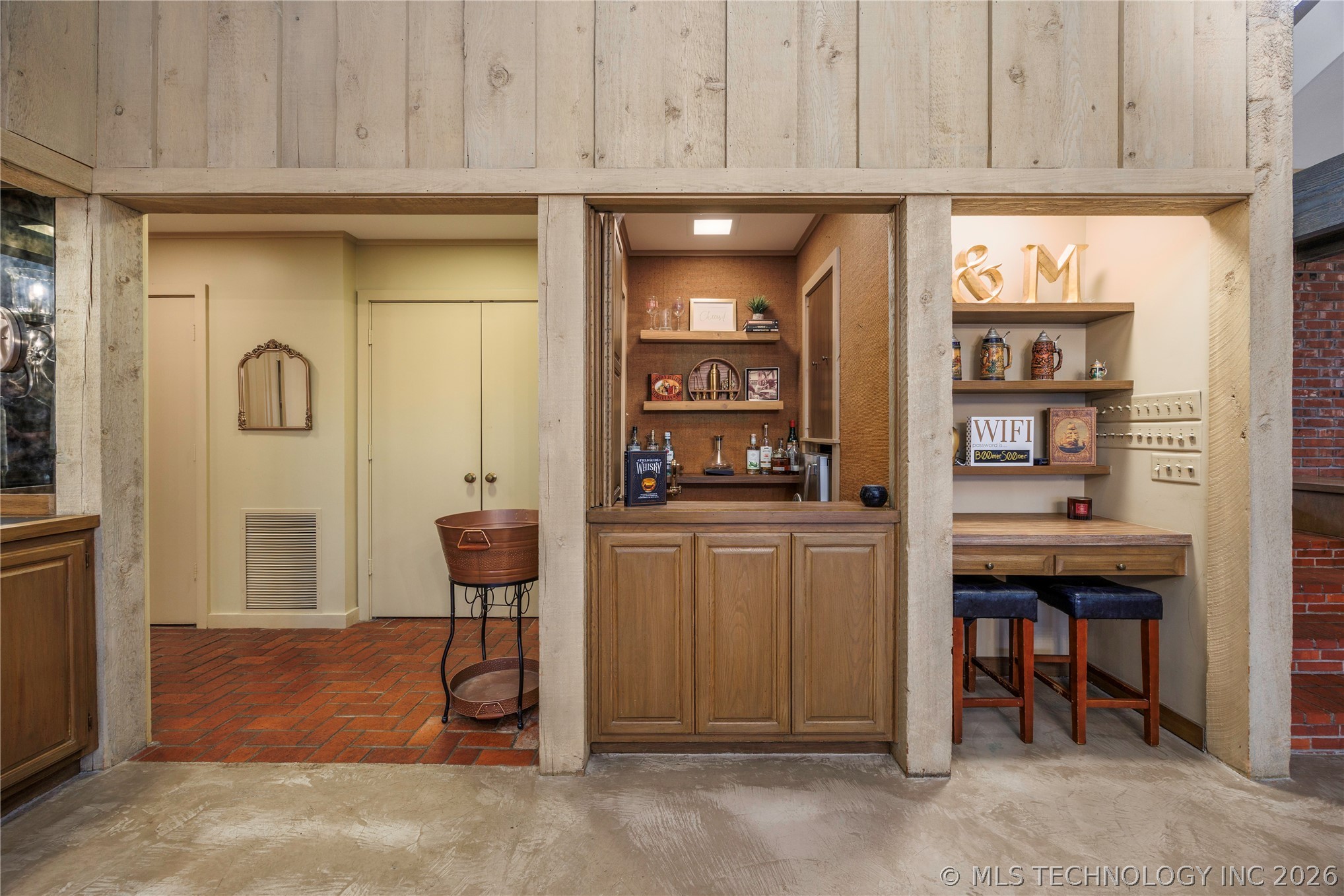 2100 North Star Court Property Photo 15