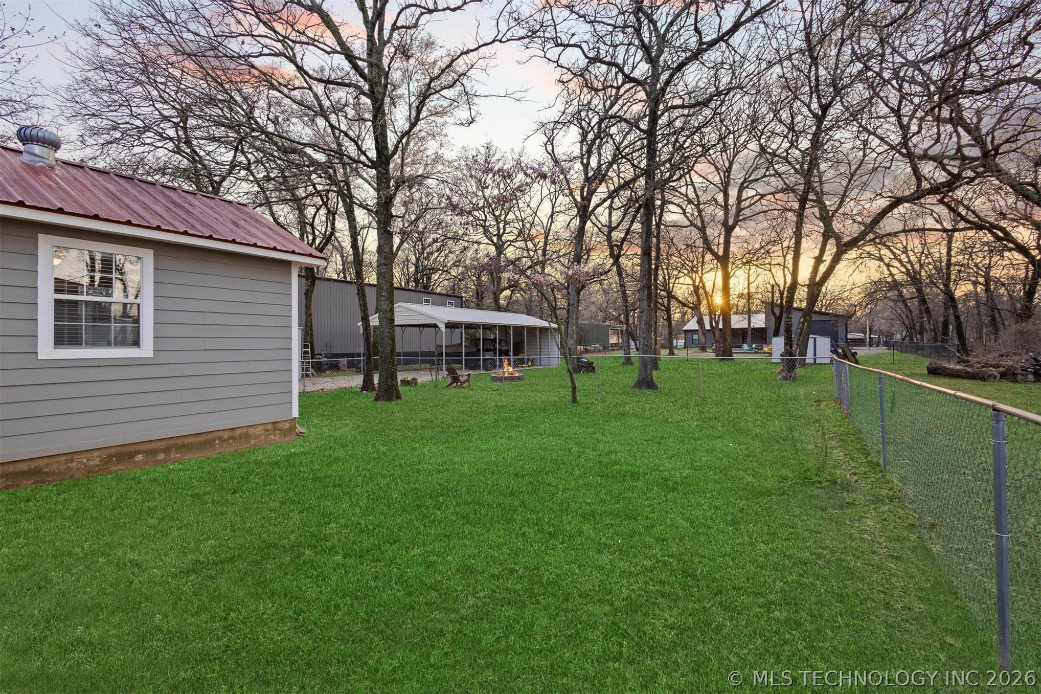 1613 Waters Property Photo 16