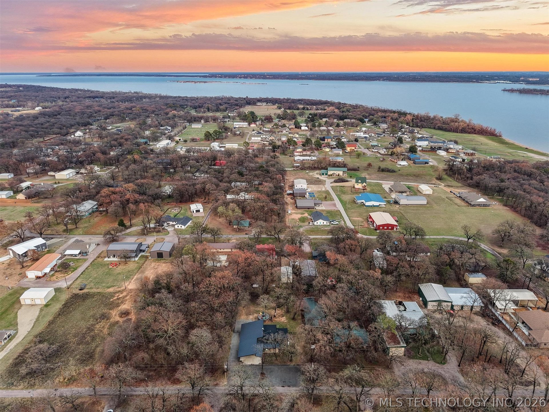 1613 Waters Property Photo 64
