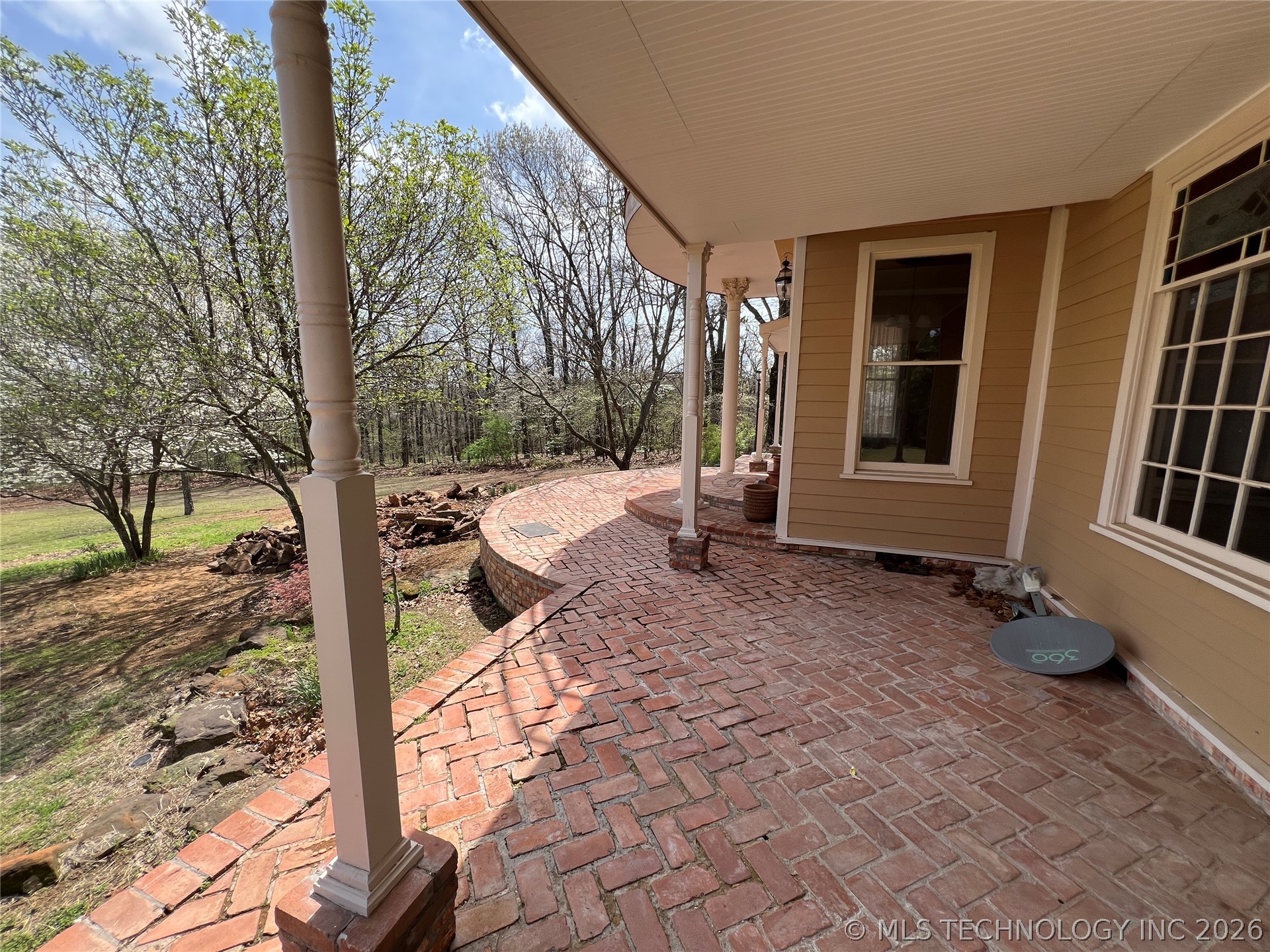 3075 Sawmill Property Photo 4