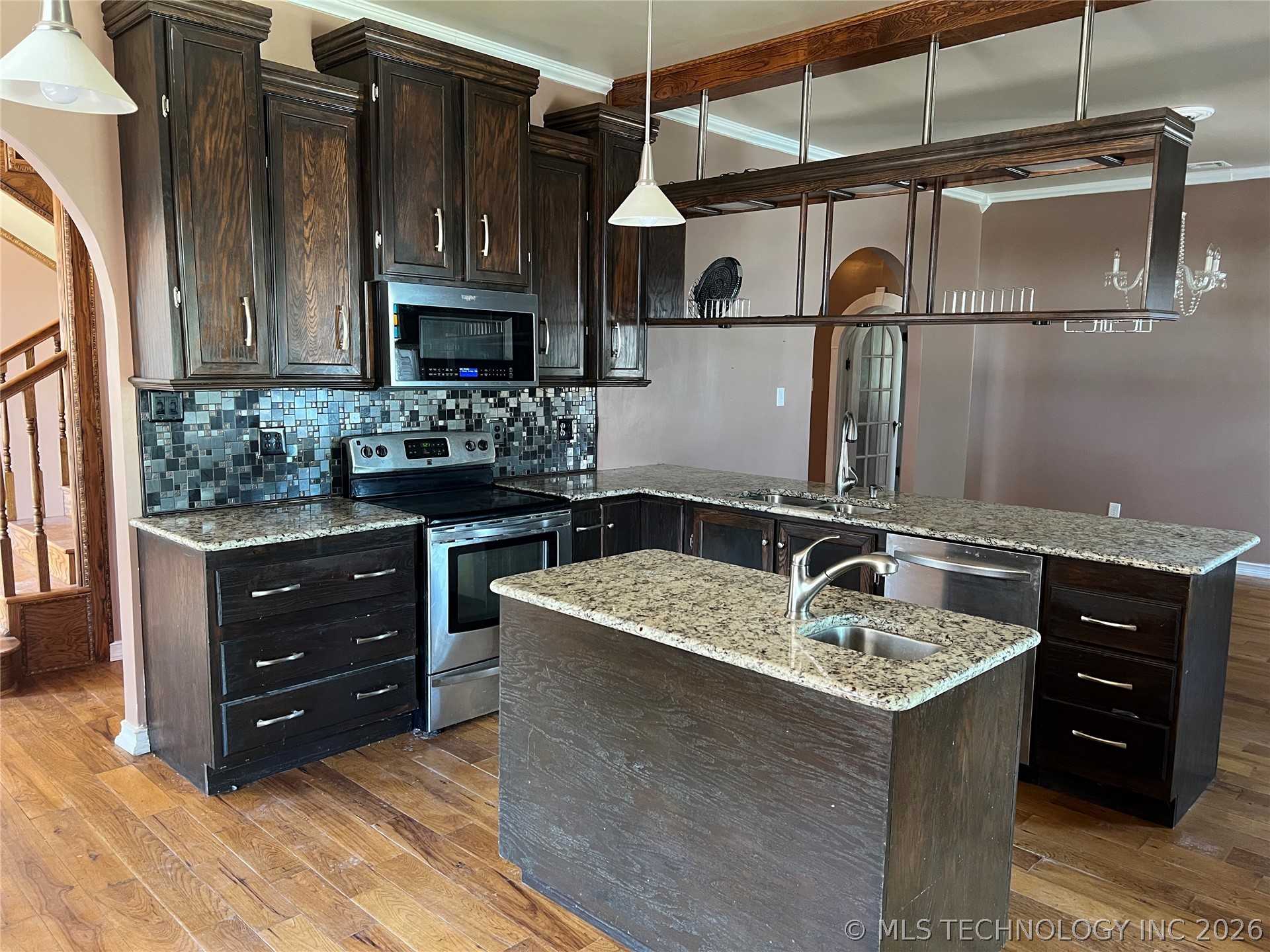3075 Sawmill Property Photo 11