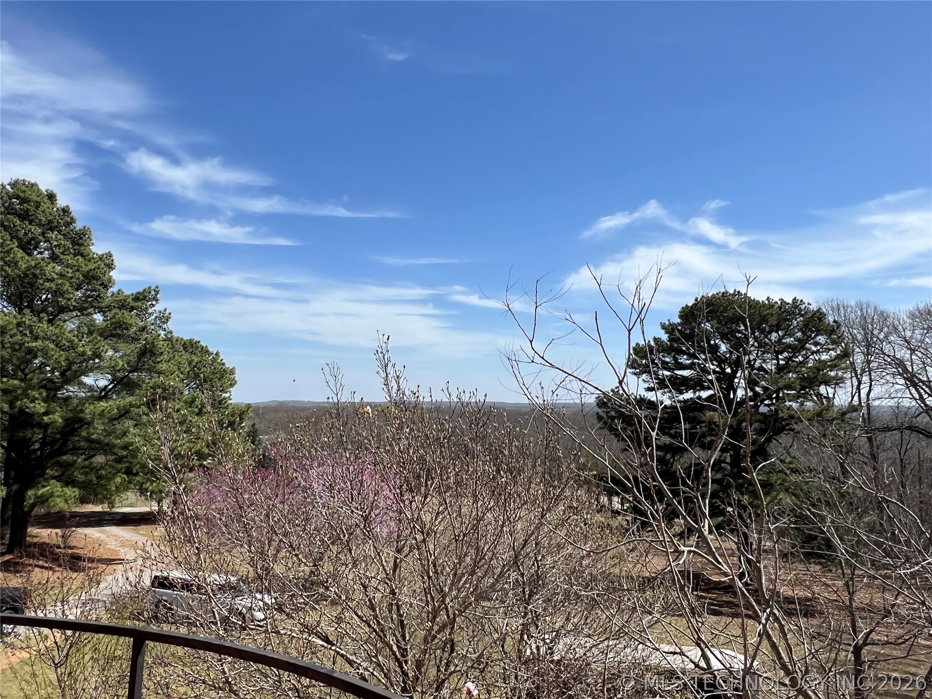 3075 Sawmill Property Photo 28