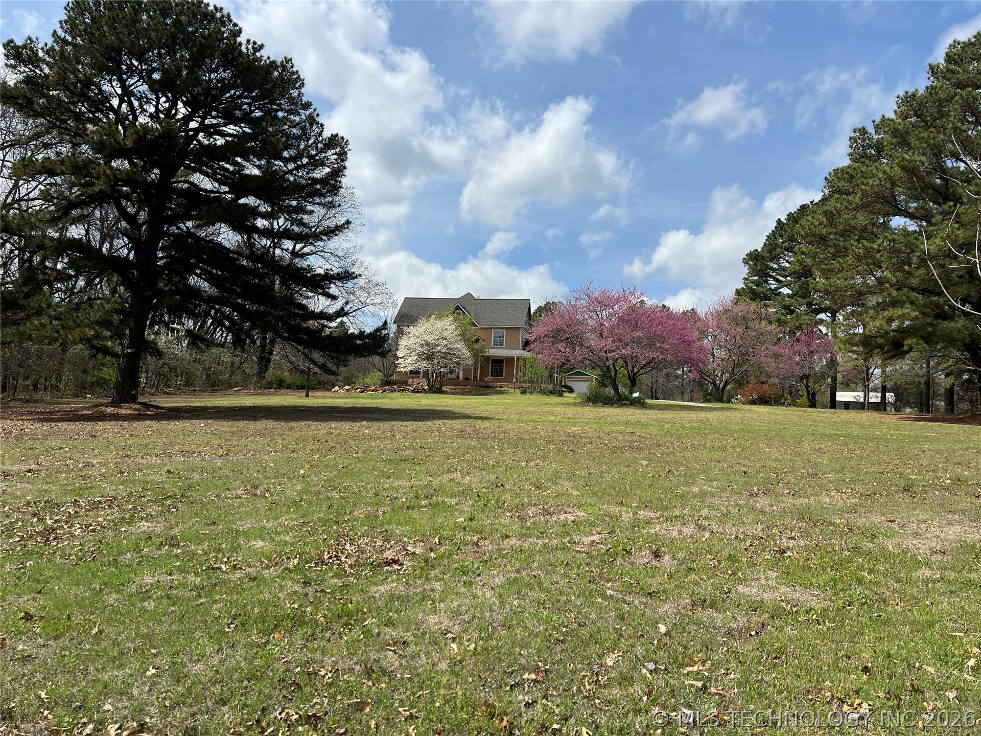 3075 Sawmill Property Photo 36