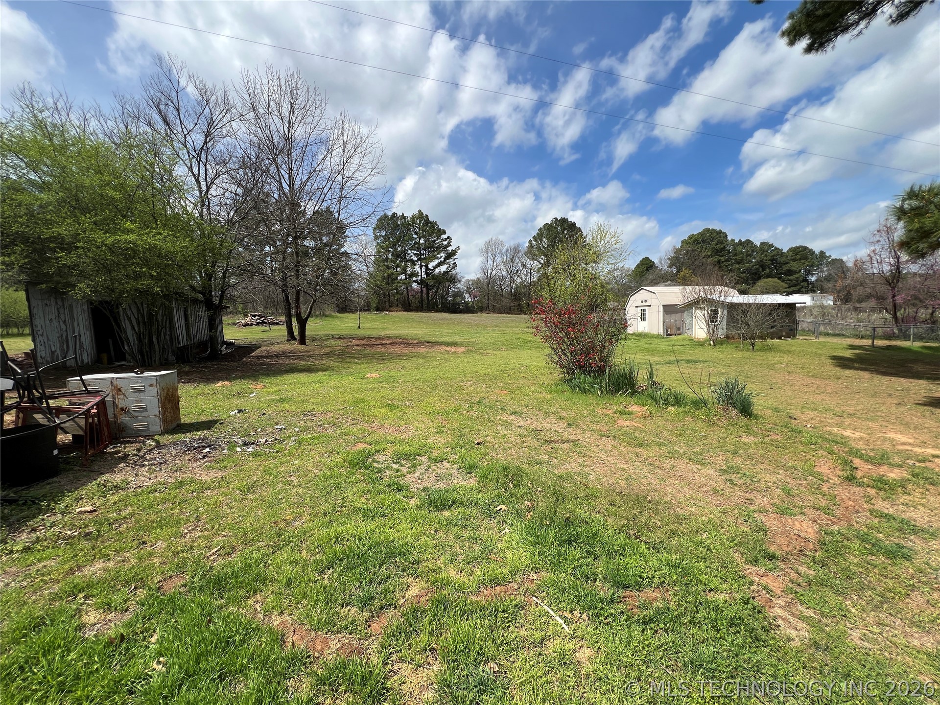 3075 Sawmill Property Photo 40