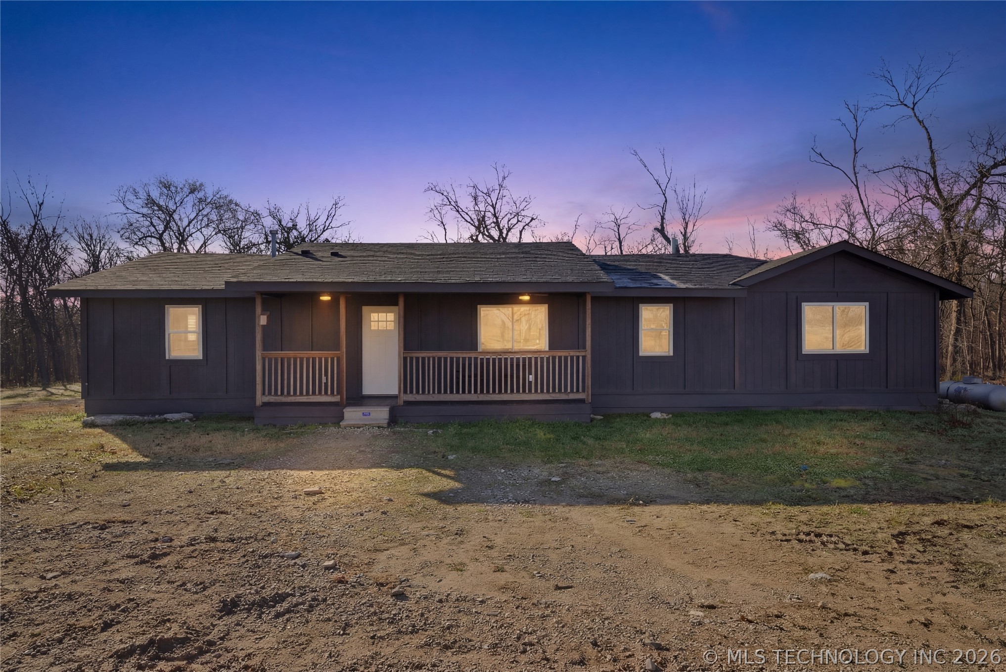 14710 W Line Street Property Photo 1