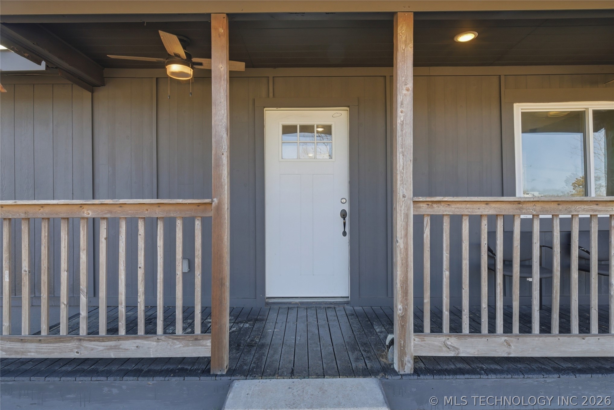 14710 W Line Street Property Photo 6