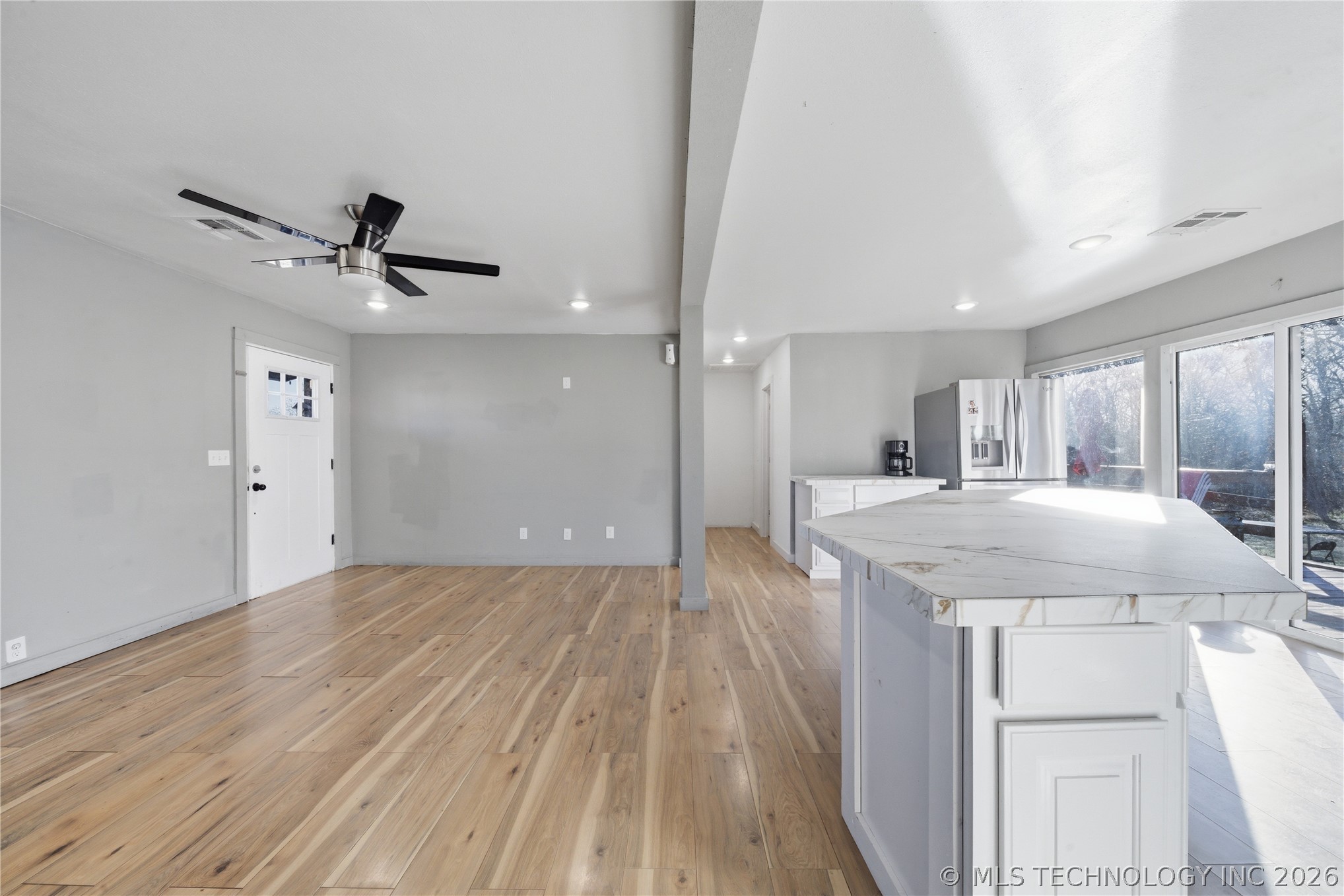 14710 W Line Street Property Photo 12