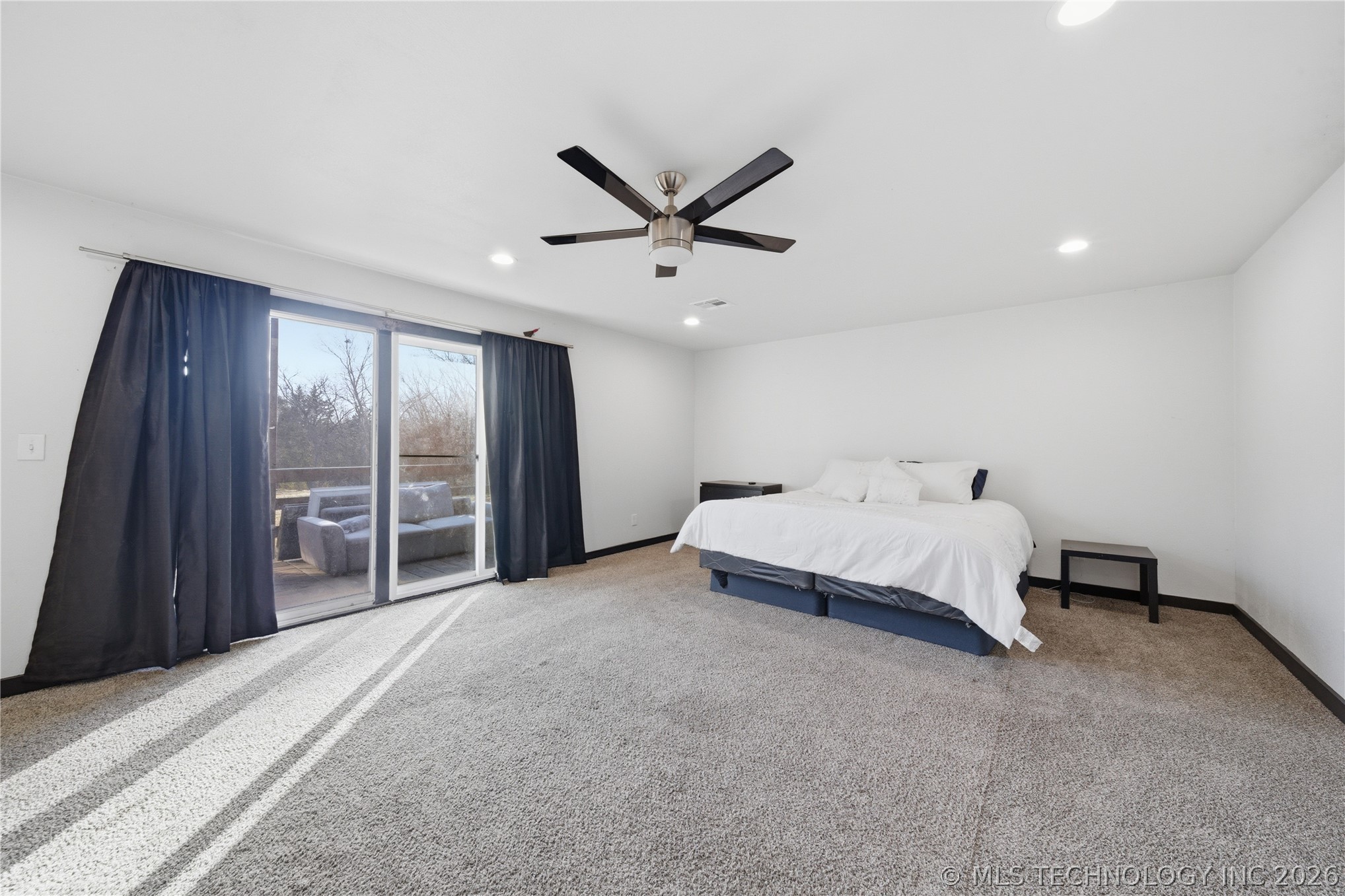 14710 W Line Street Property Photo 20