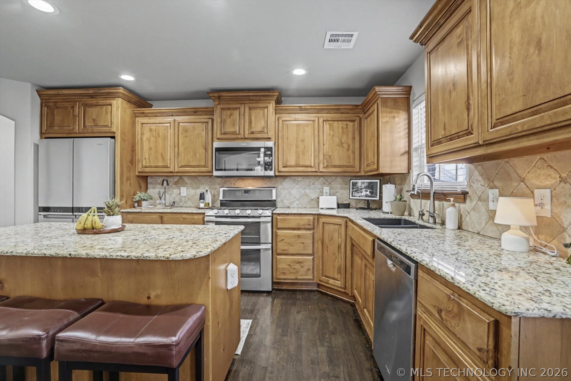 909 S Desert Palm Avenue Property Photo 7