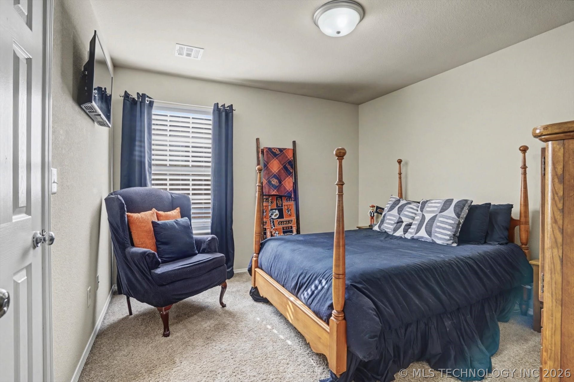 909 S Desert Palm Avenue Property Photo 20