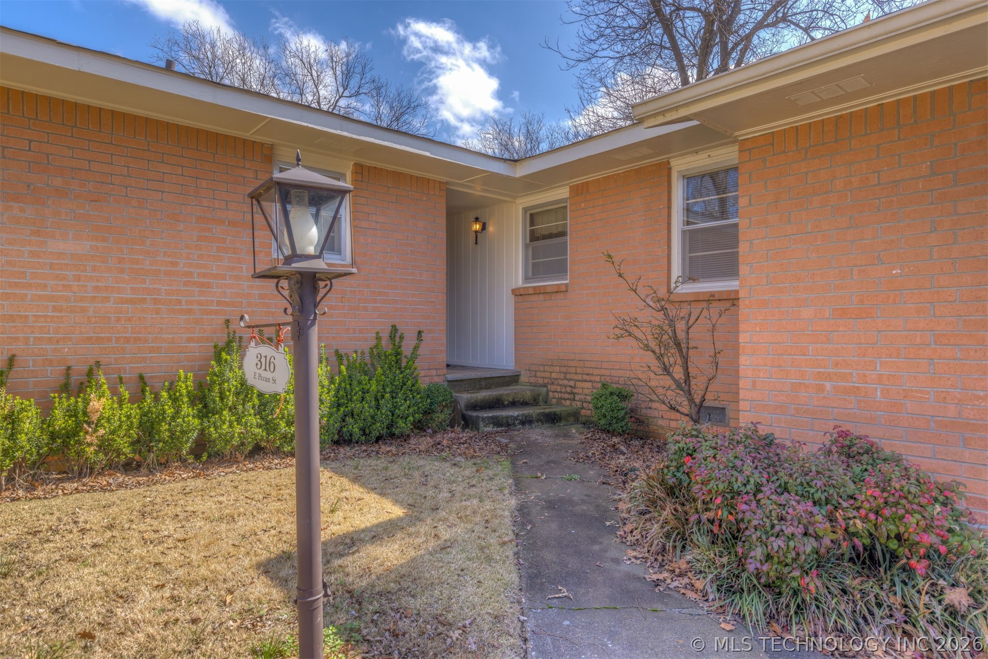 2608152 Property Photo 6
