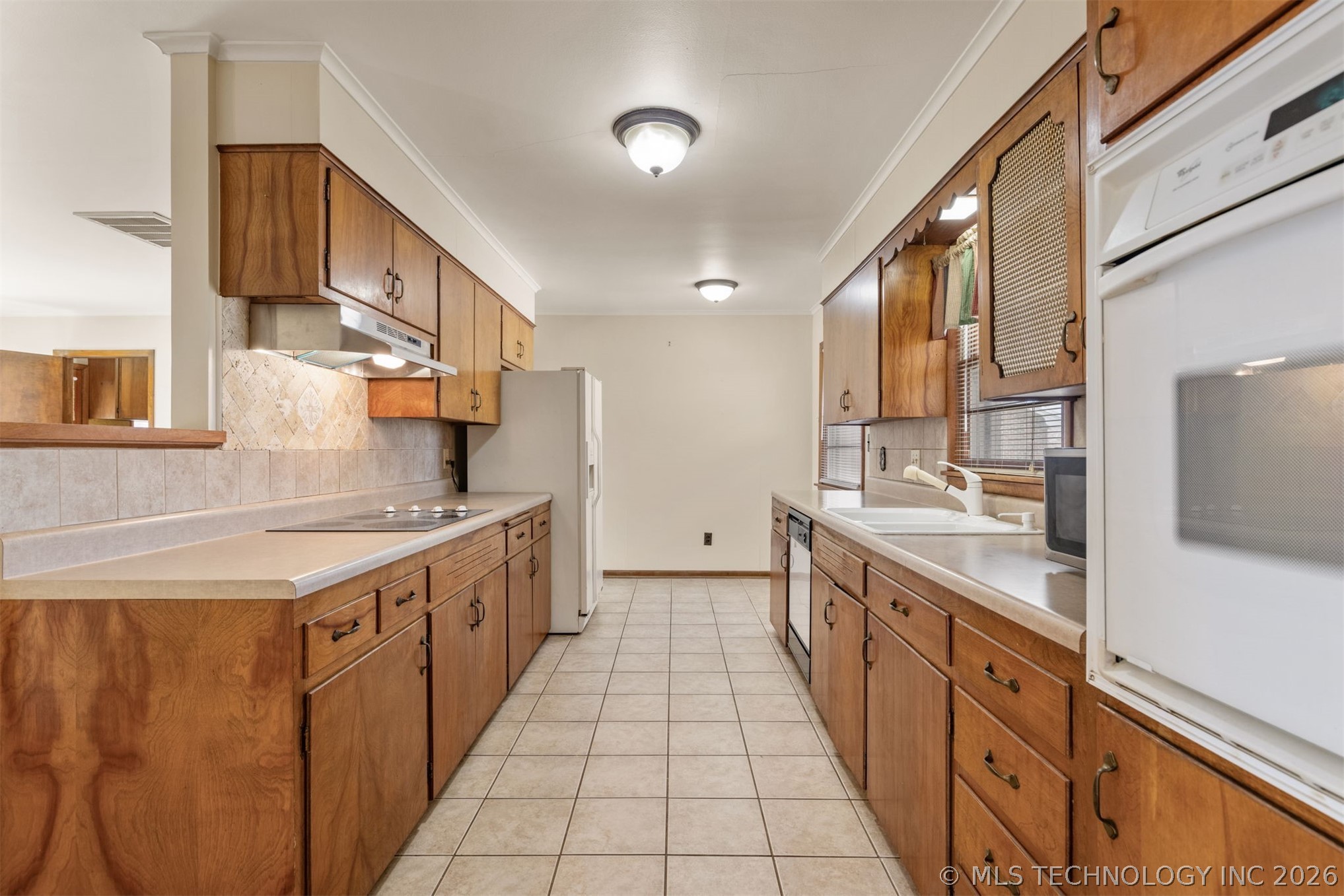 2608152 Property Photo 16