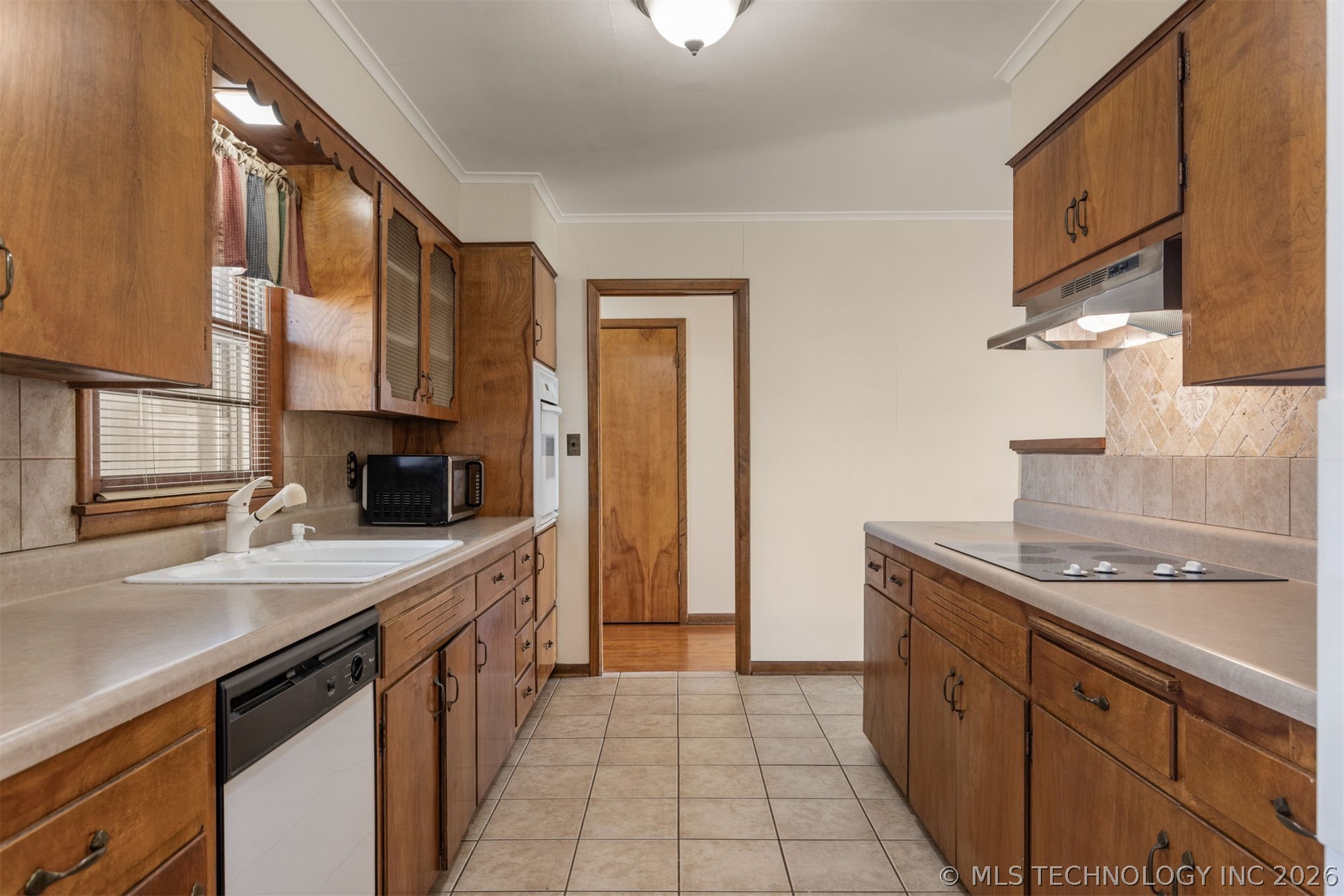 2608152 Property Photo 23