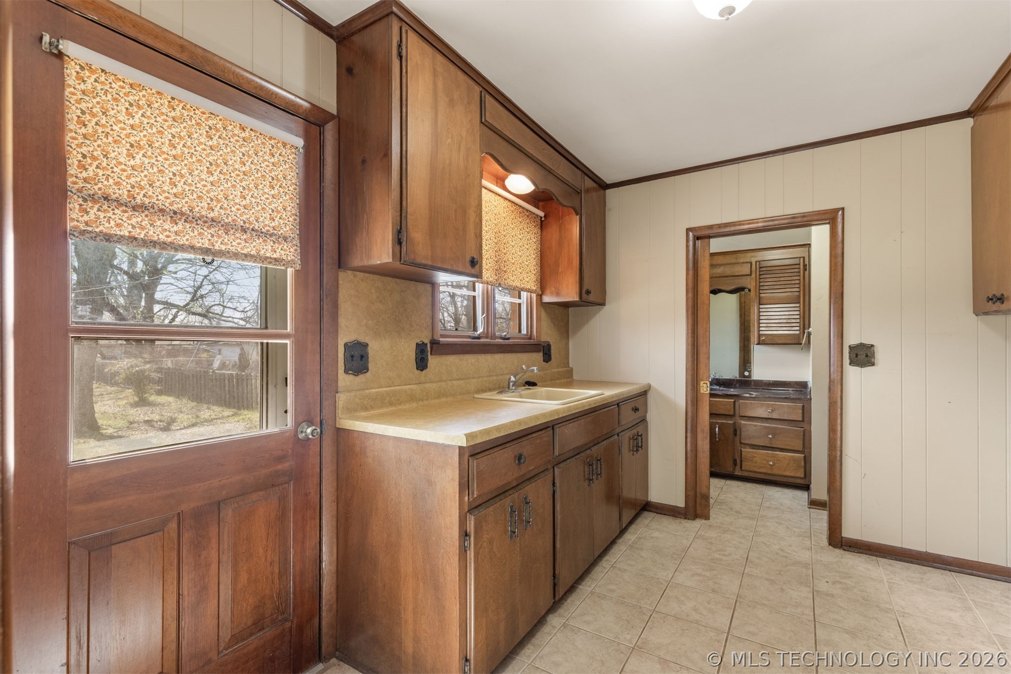 2608152 Property Photo 31