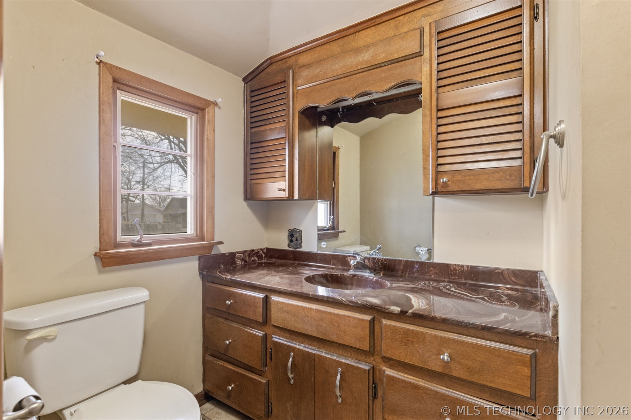 2608152 Property Photo 35