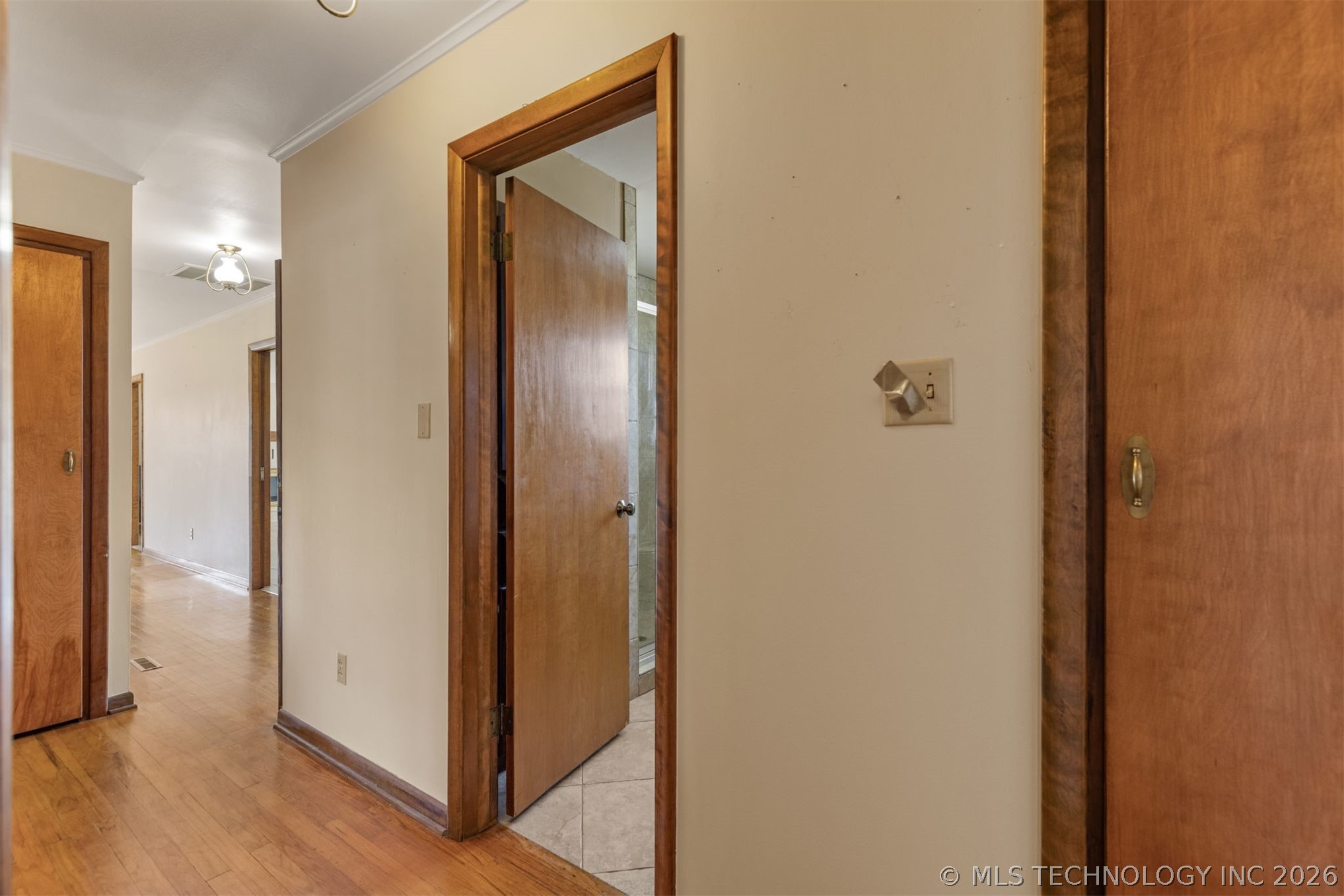 2608152 Property Photo 37