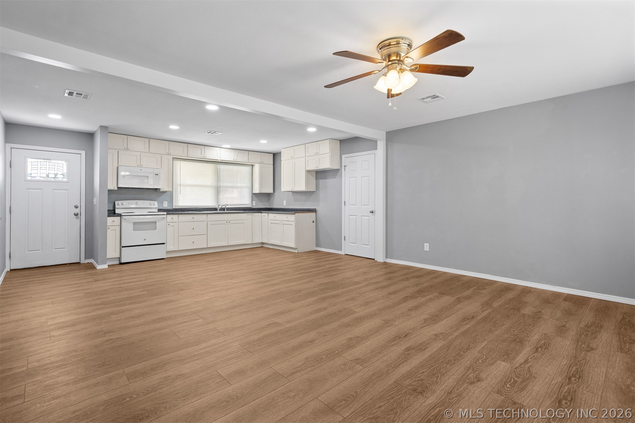 1908 Choctaw Avenue Property Photo 7