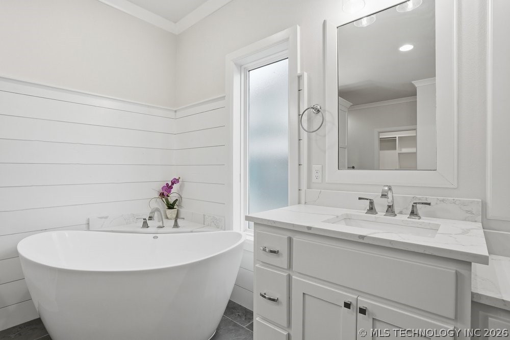 12015 S Urbana Avenue Property Photo 34