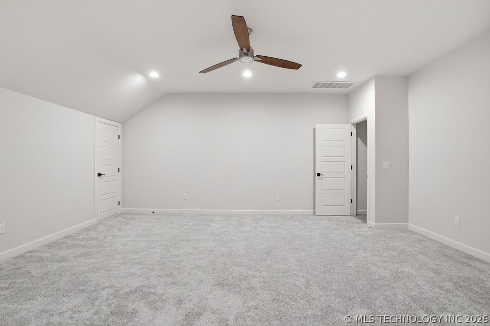 12015 S Urbana Avenue Property Photo 39