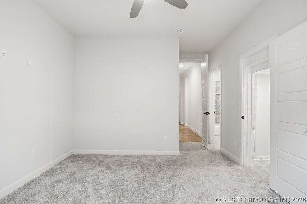 12015 S Urbana Avenue Property Photo 51