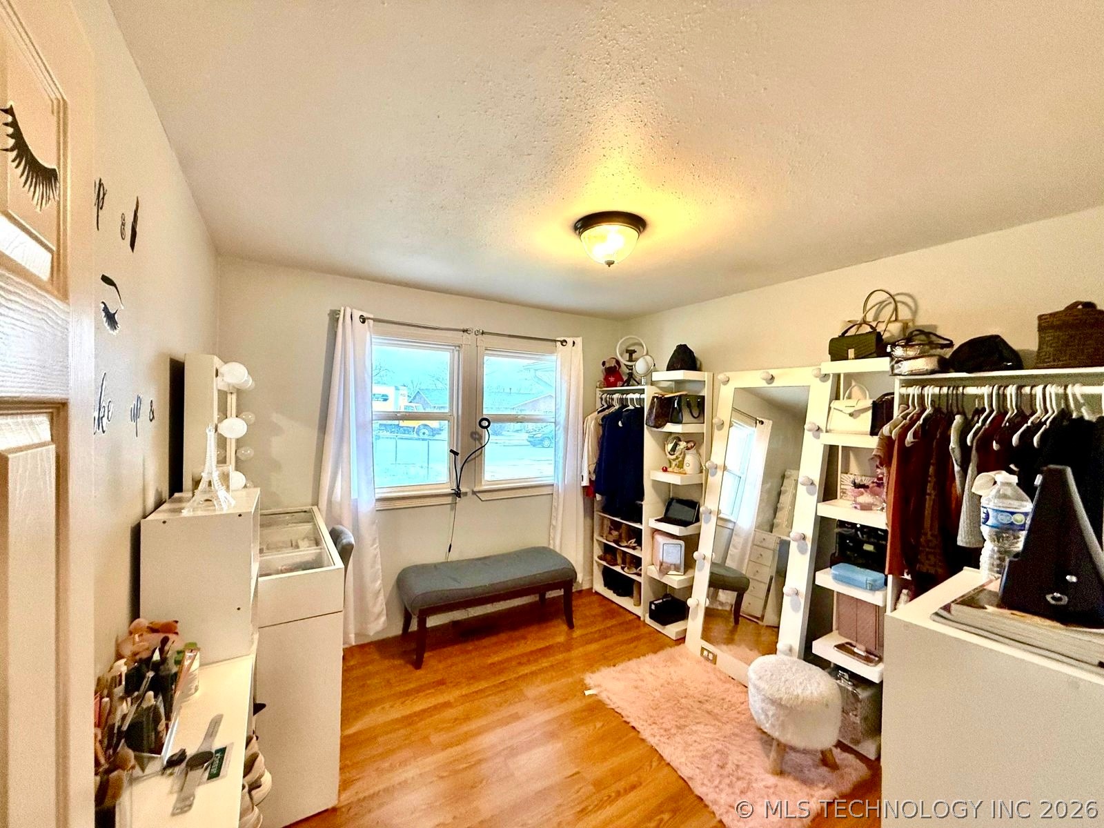 11807 E 15th Street Property Photo 5